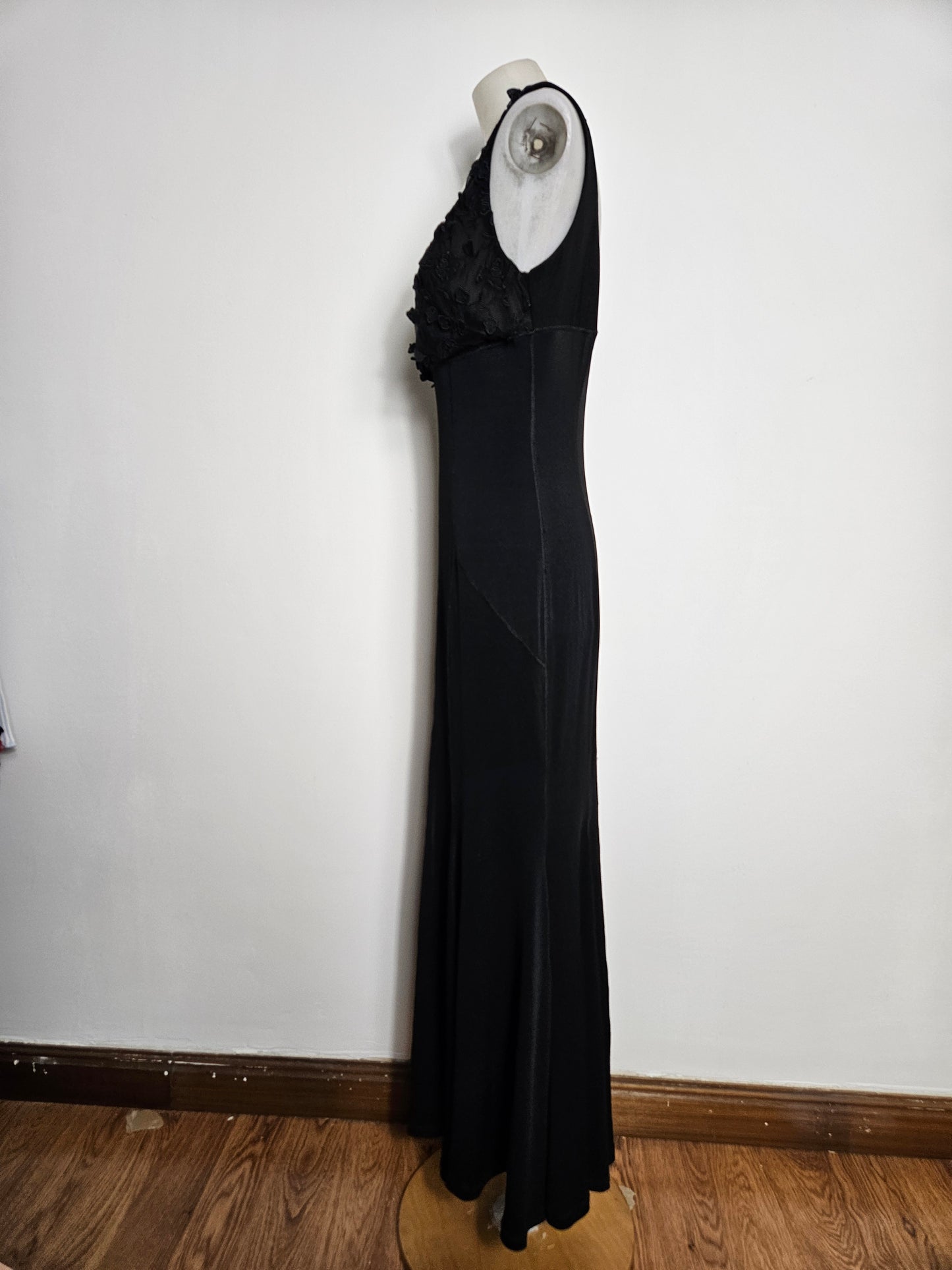 Maxi robe noire évasée
