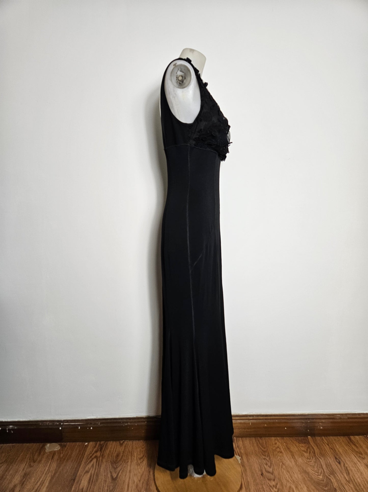 Maxi robe noire évasée