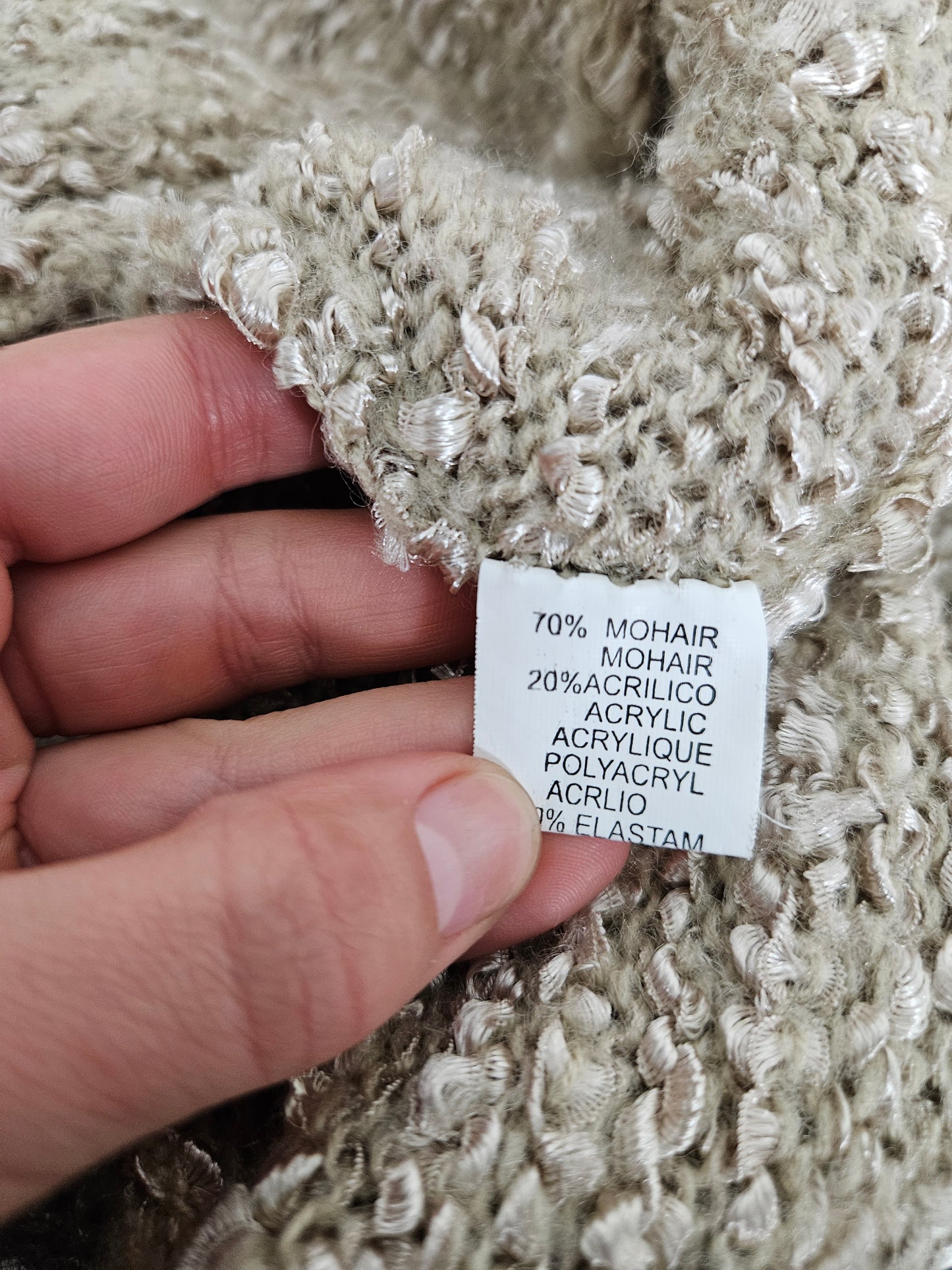 Cardigan beige à volants