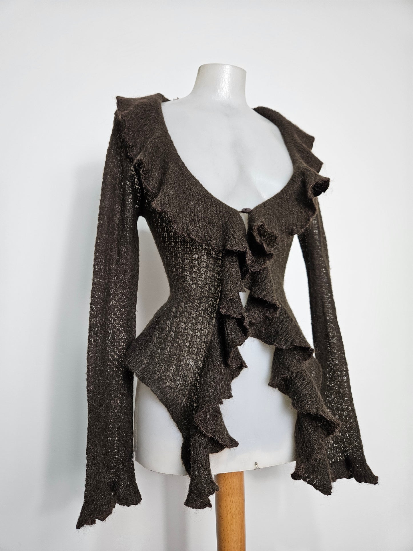 Cardigan marron à volants