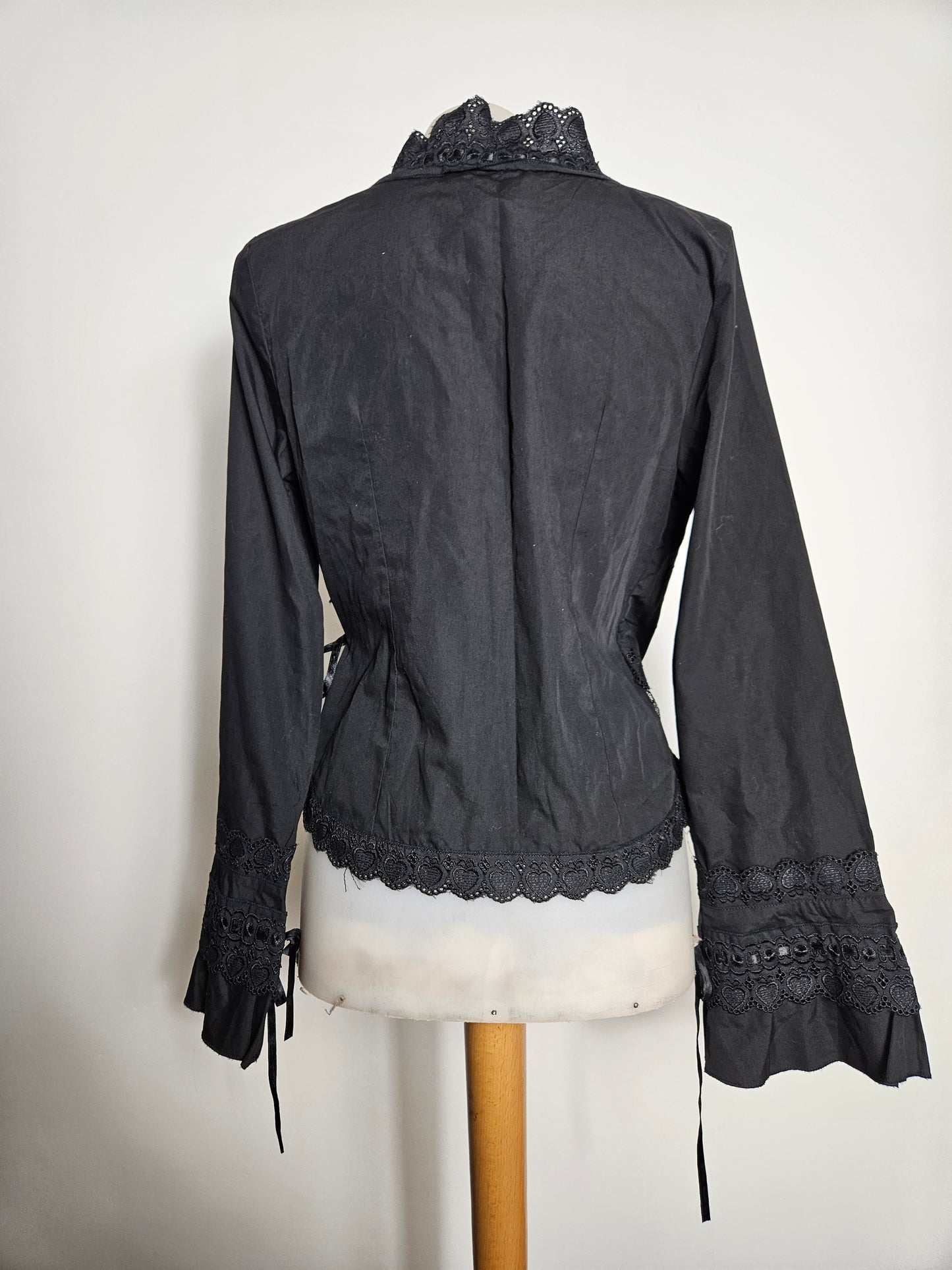 Chemisier cache coeur noir