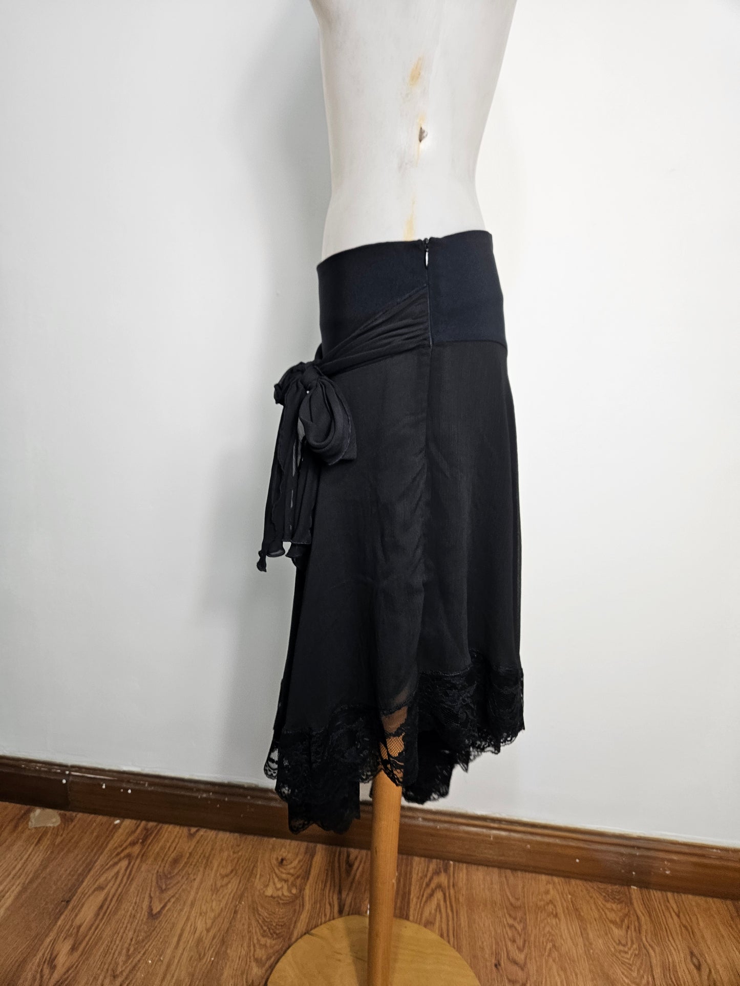 Jupe asymétrique à volants