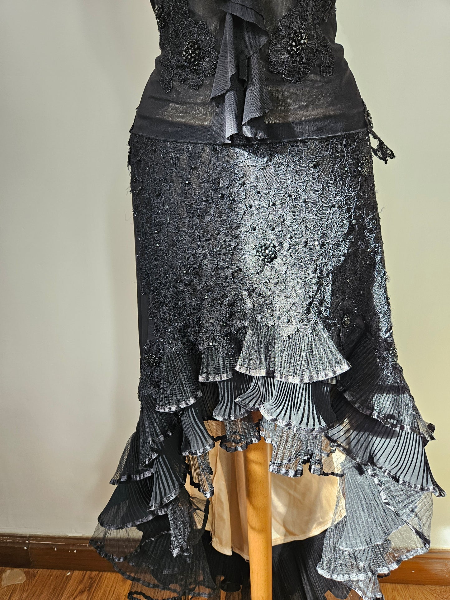 Ensemble en voile brodé