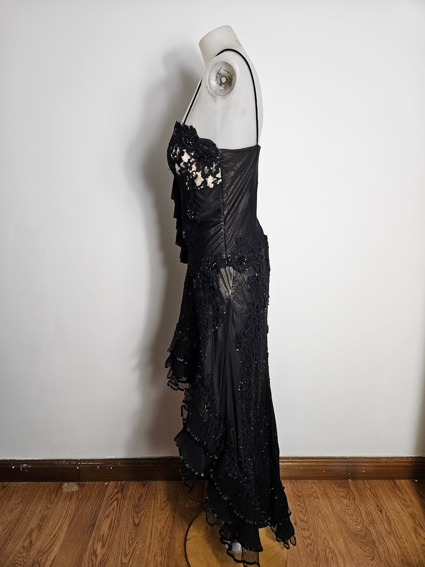 Ensemble en voile brodé