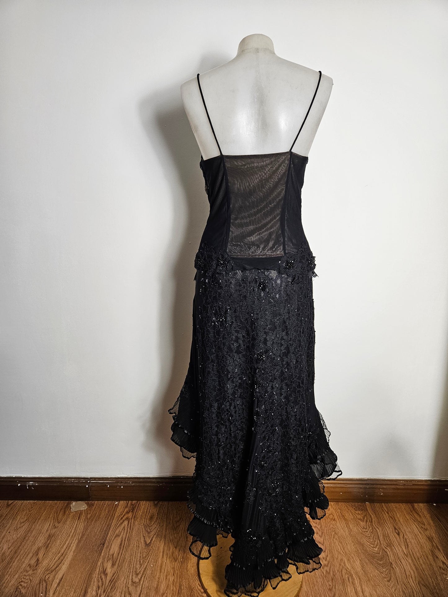 Ensemble en voile brodé