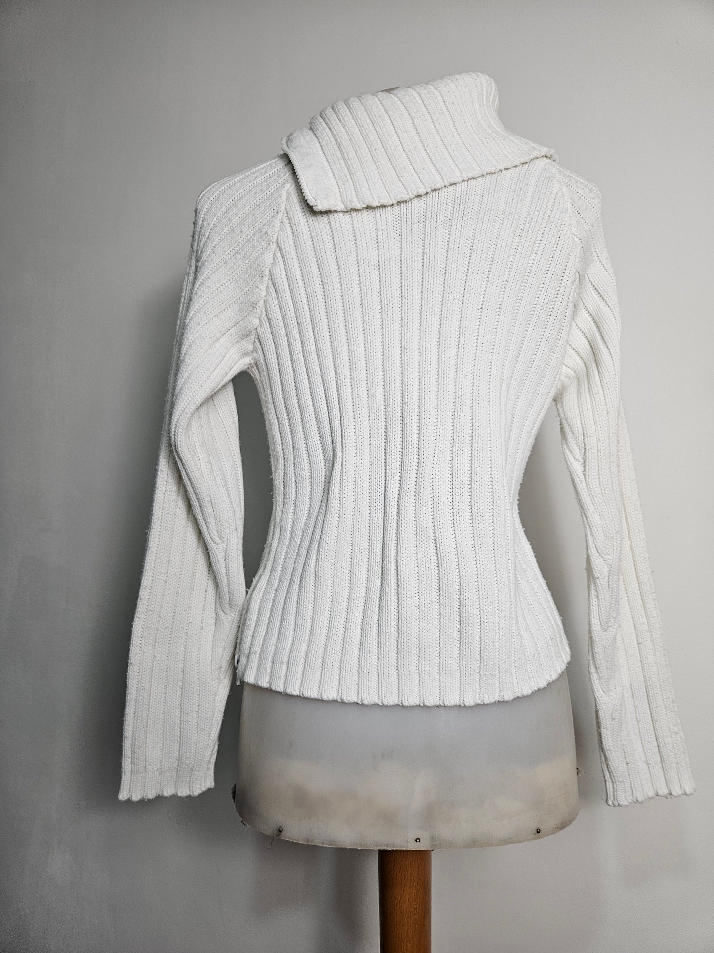 Pull côtelé blanc à zip