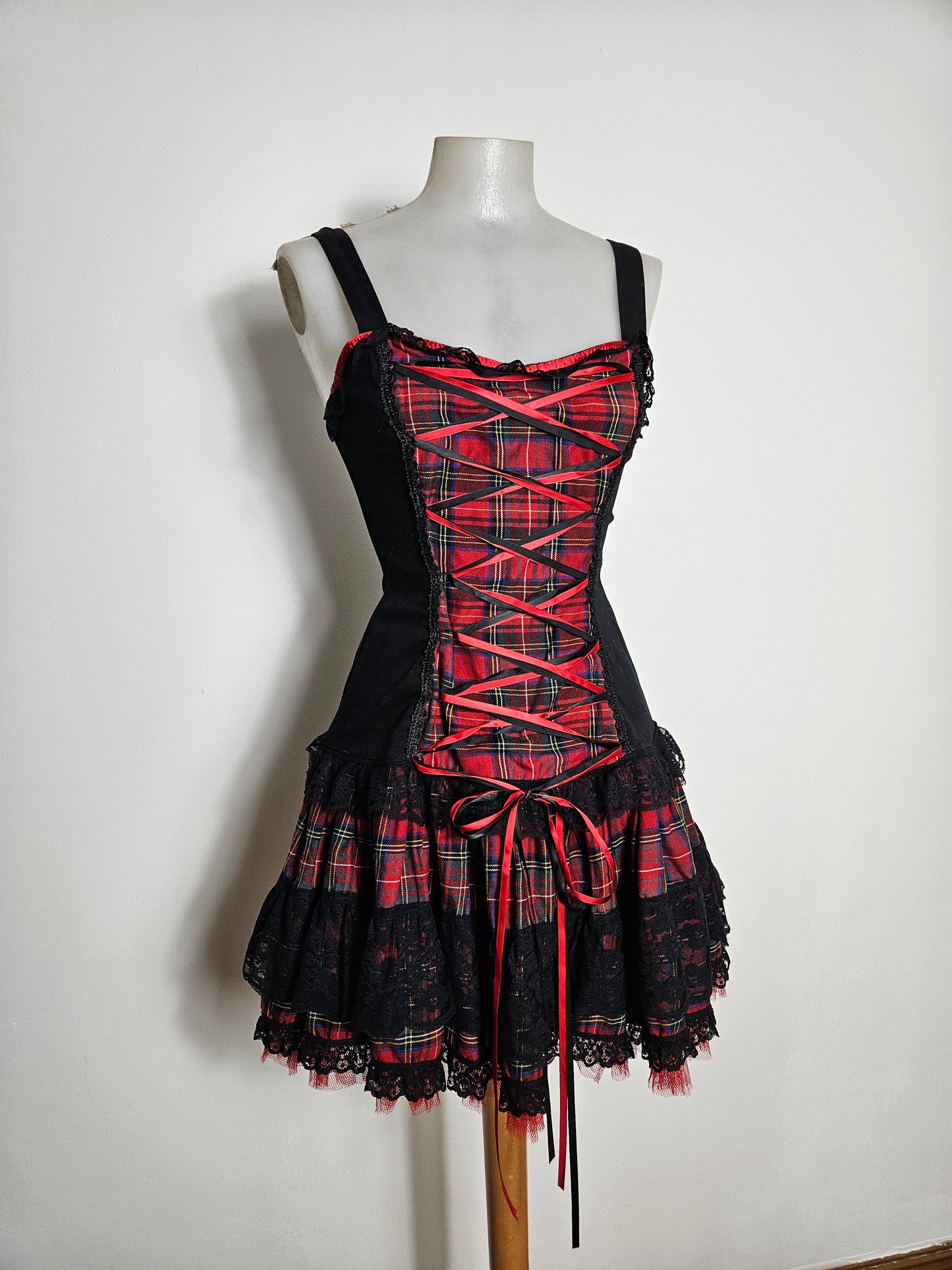 Robe courte Phaze Clothing