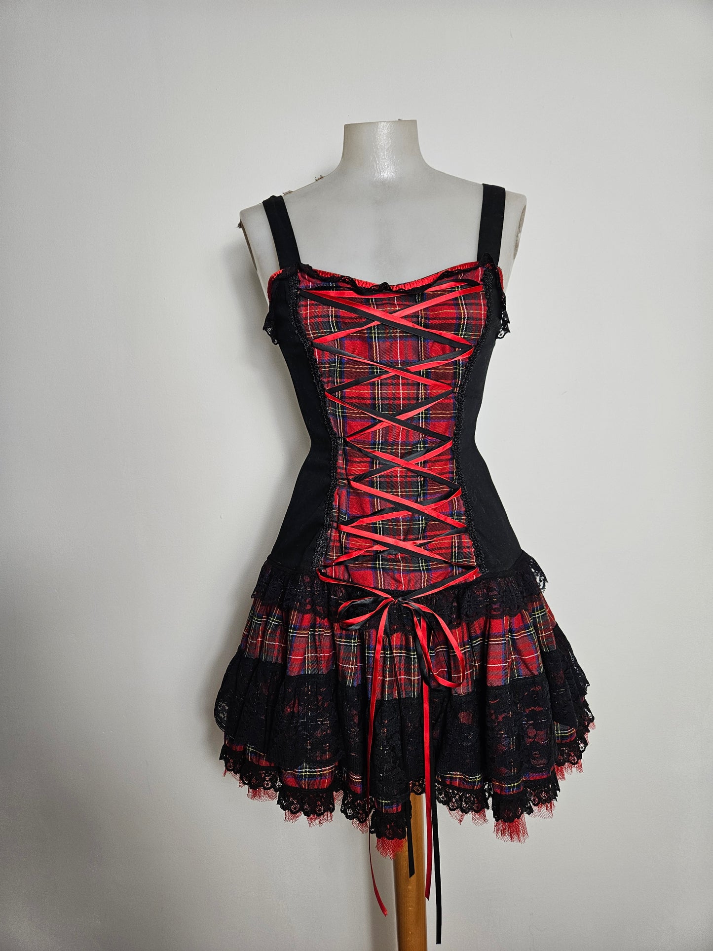 Robe courte Phaze Clothing