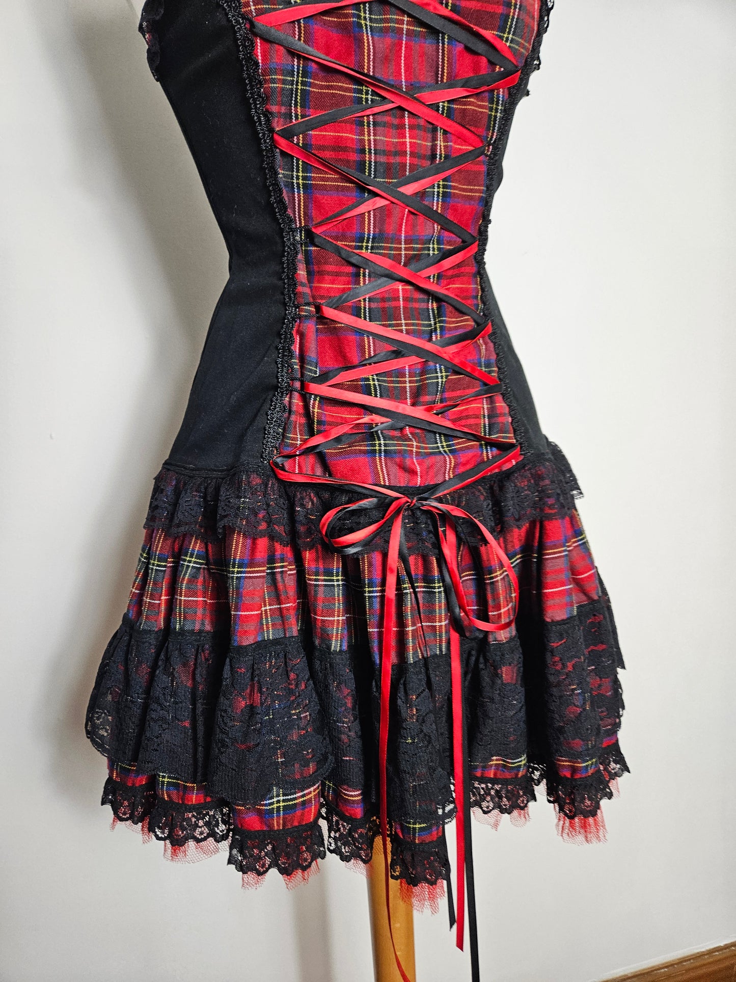 Robe courte Phaze Clothing