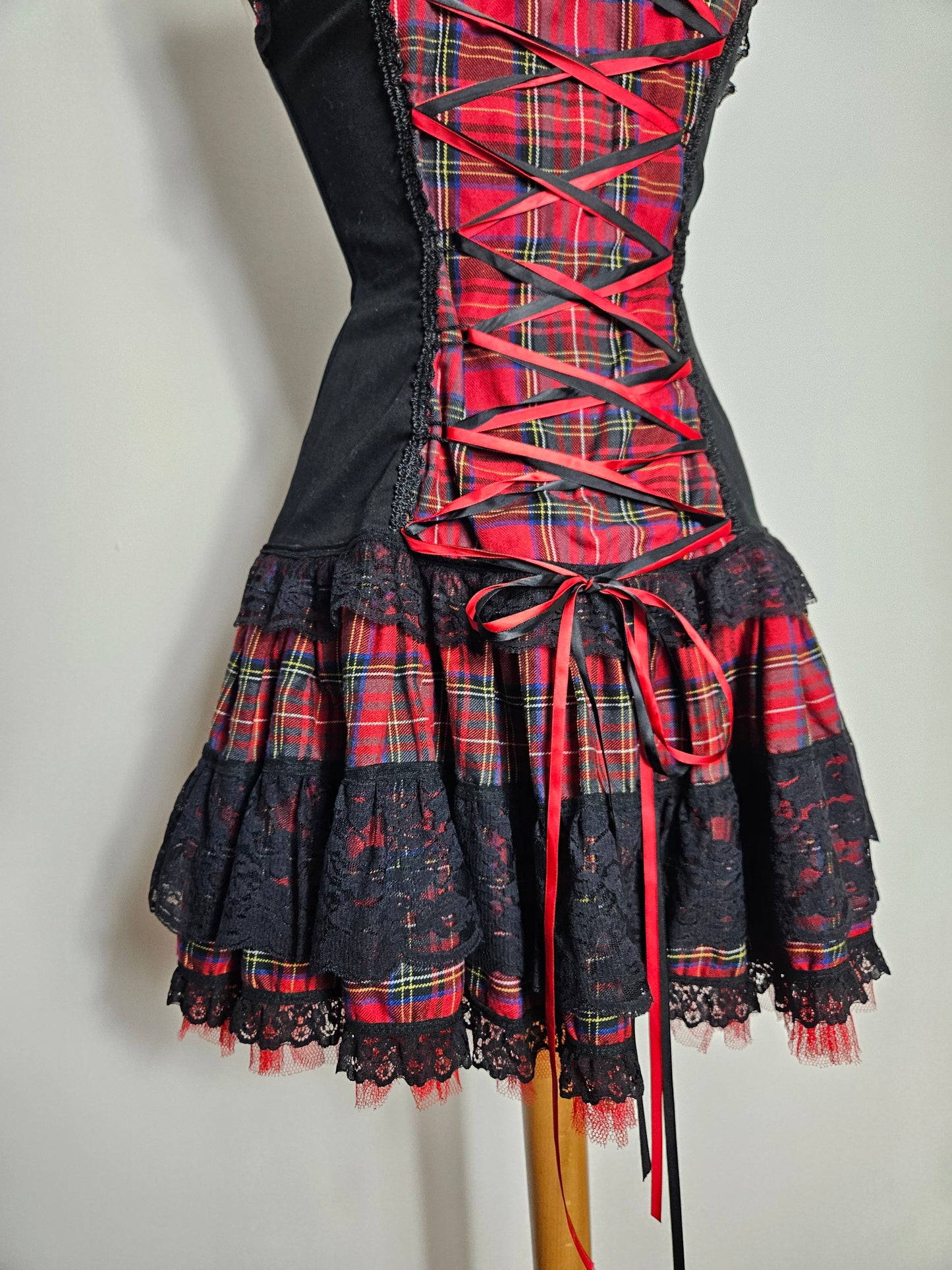 Robe courte Phaze Clothing