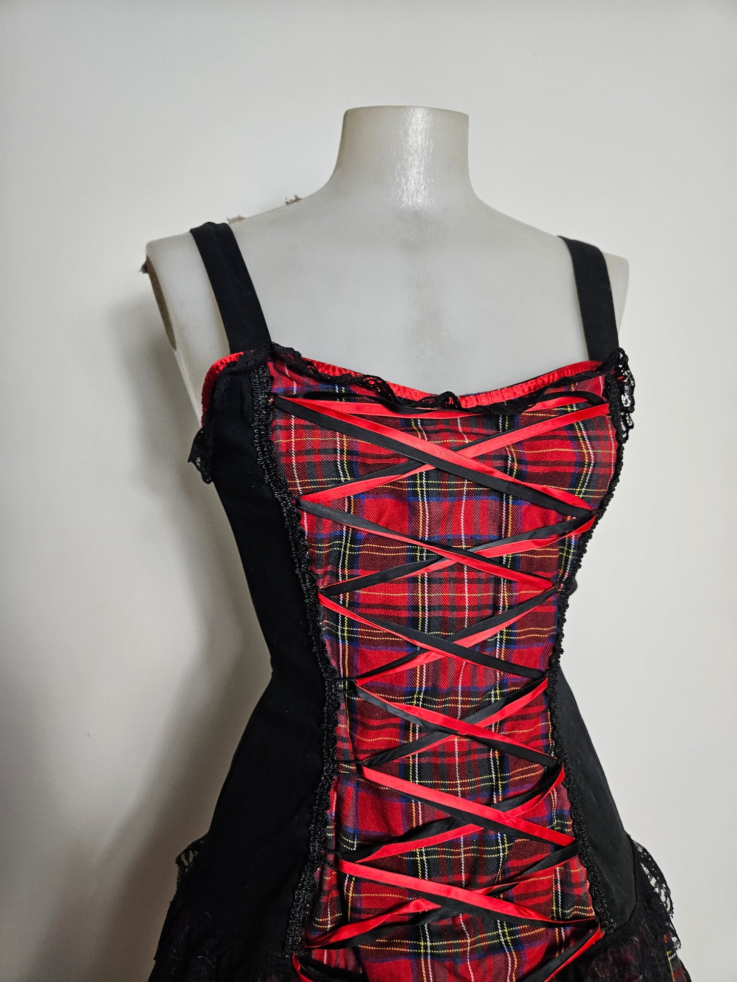 Robe courte Phaze Clothing