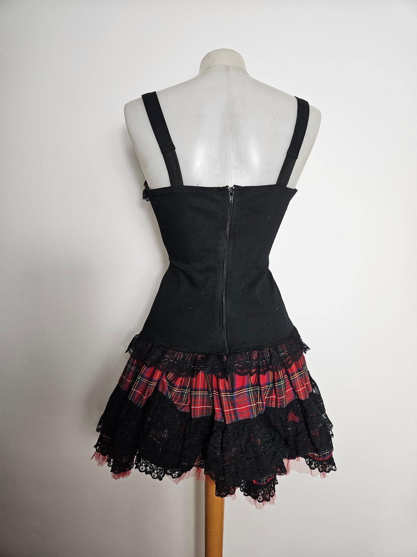 Robe courte Phaze Clothing