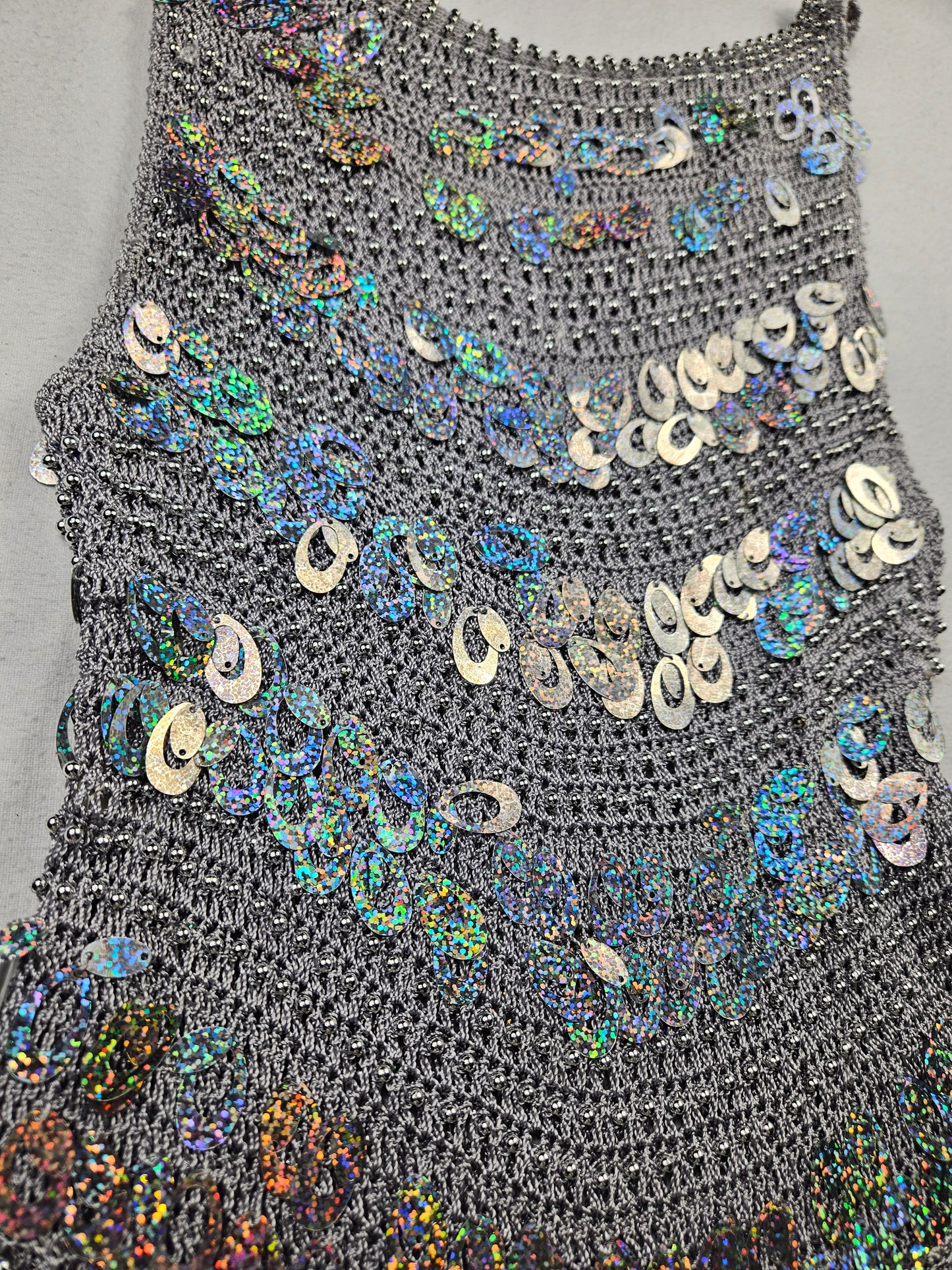 Haut en crochet à sequins argentés