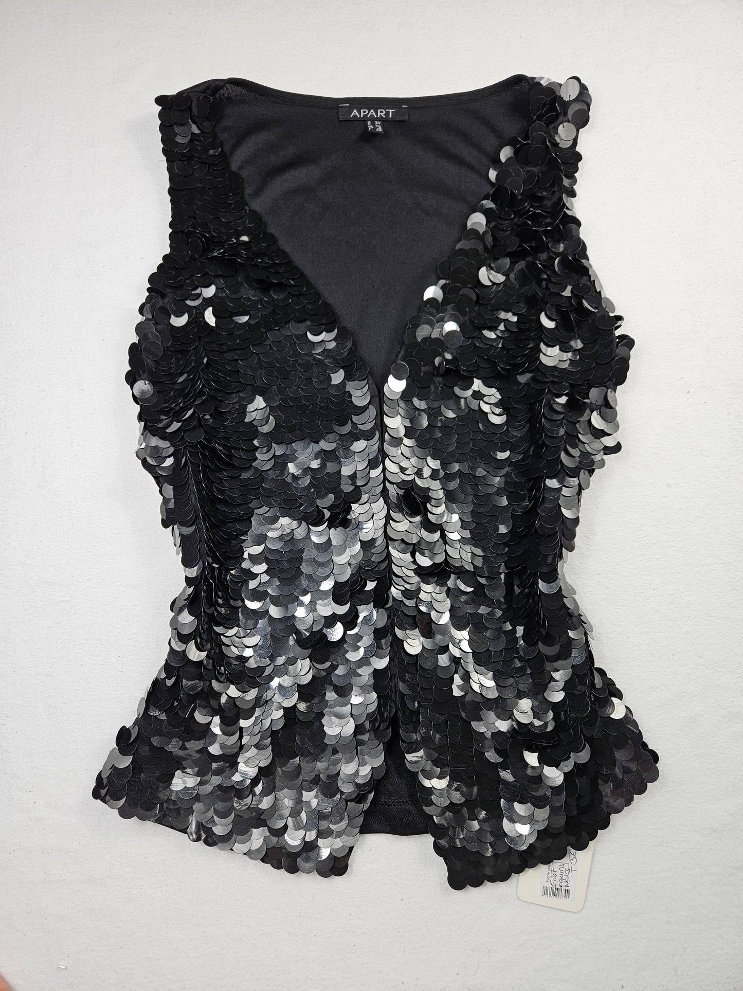 Veston brodé de sequins