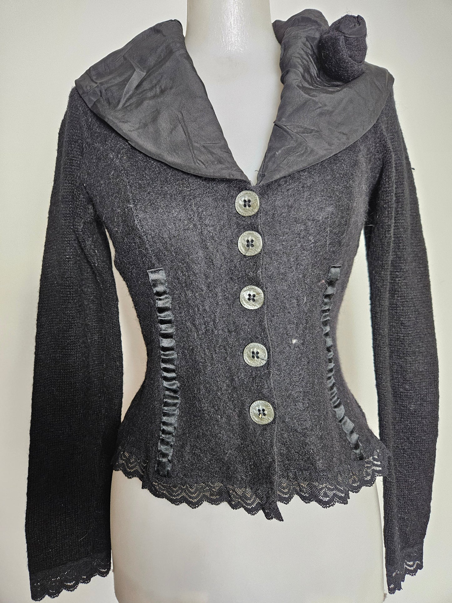 Black cardigan with satin collar