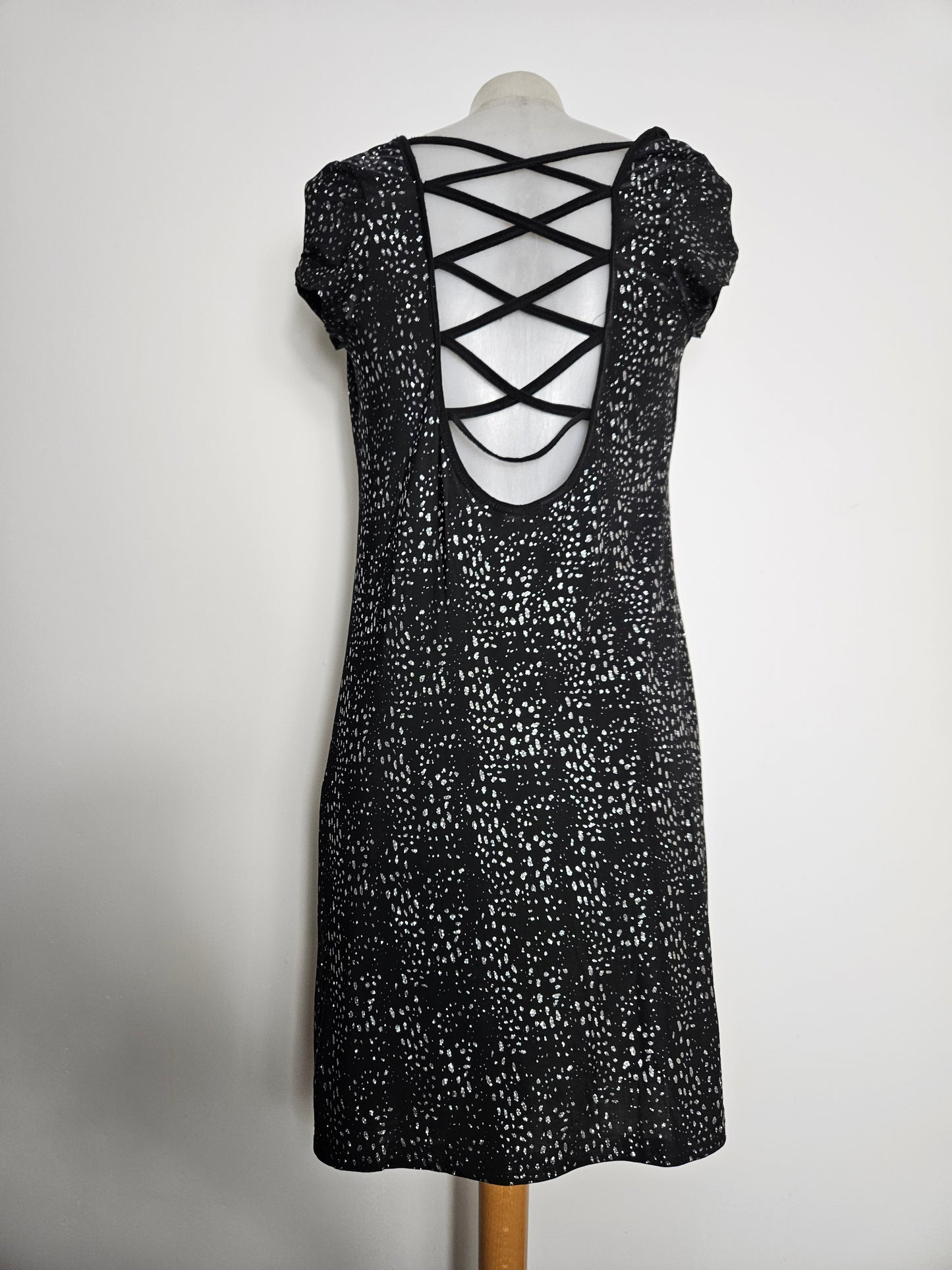 Robe dos nu strass argentés