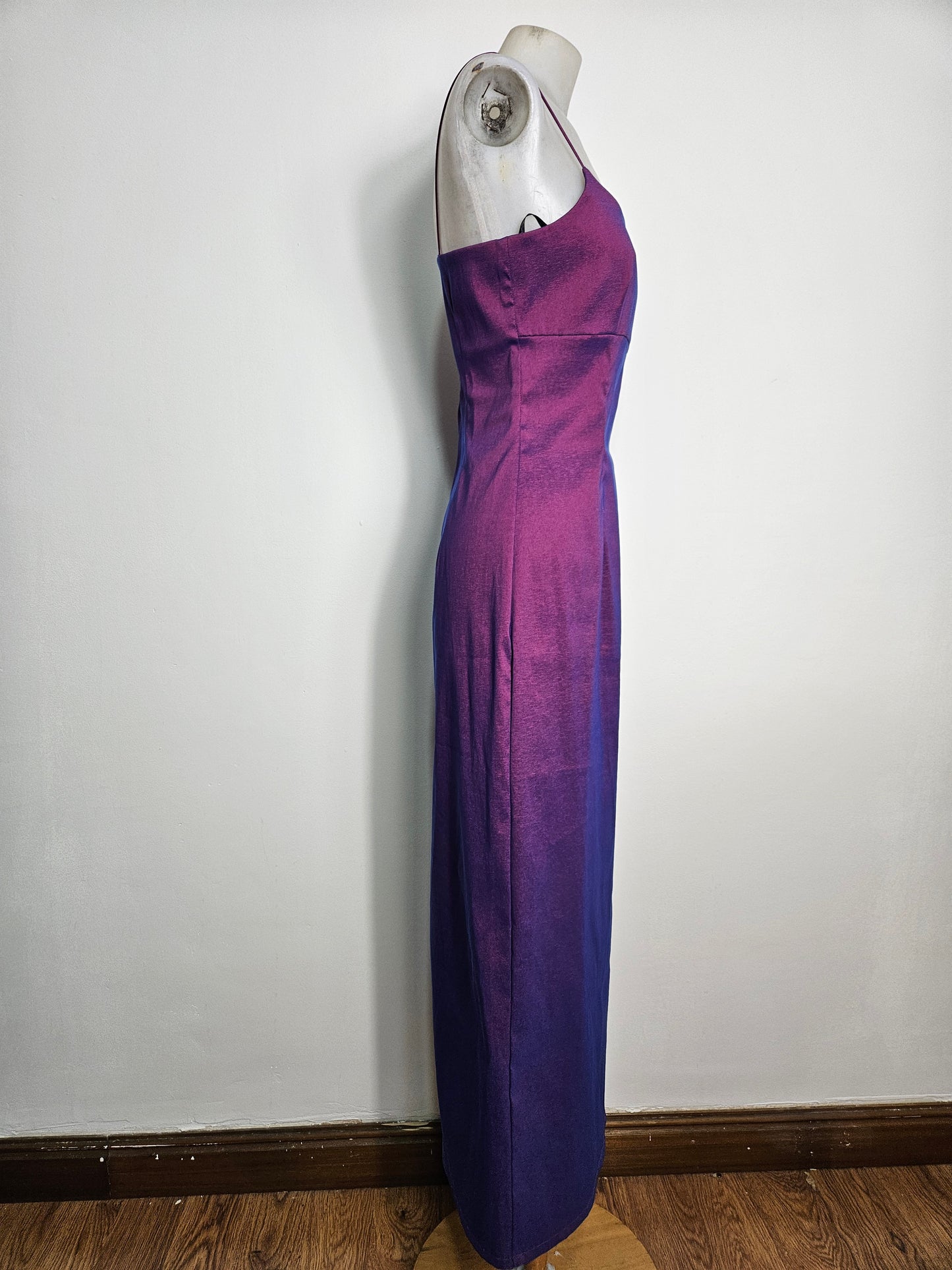 Maxi robe violette irisée