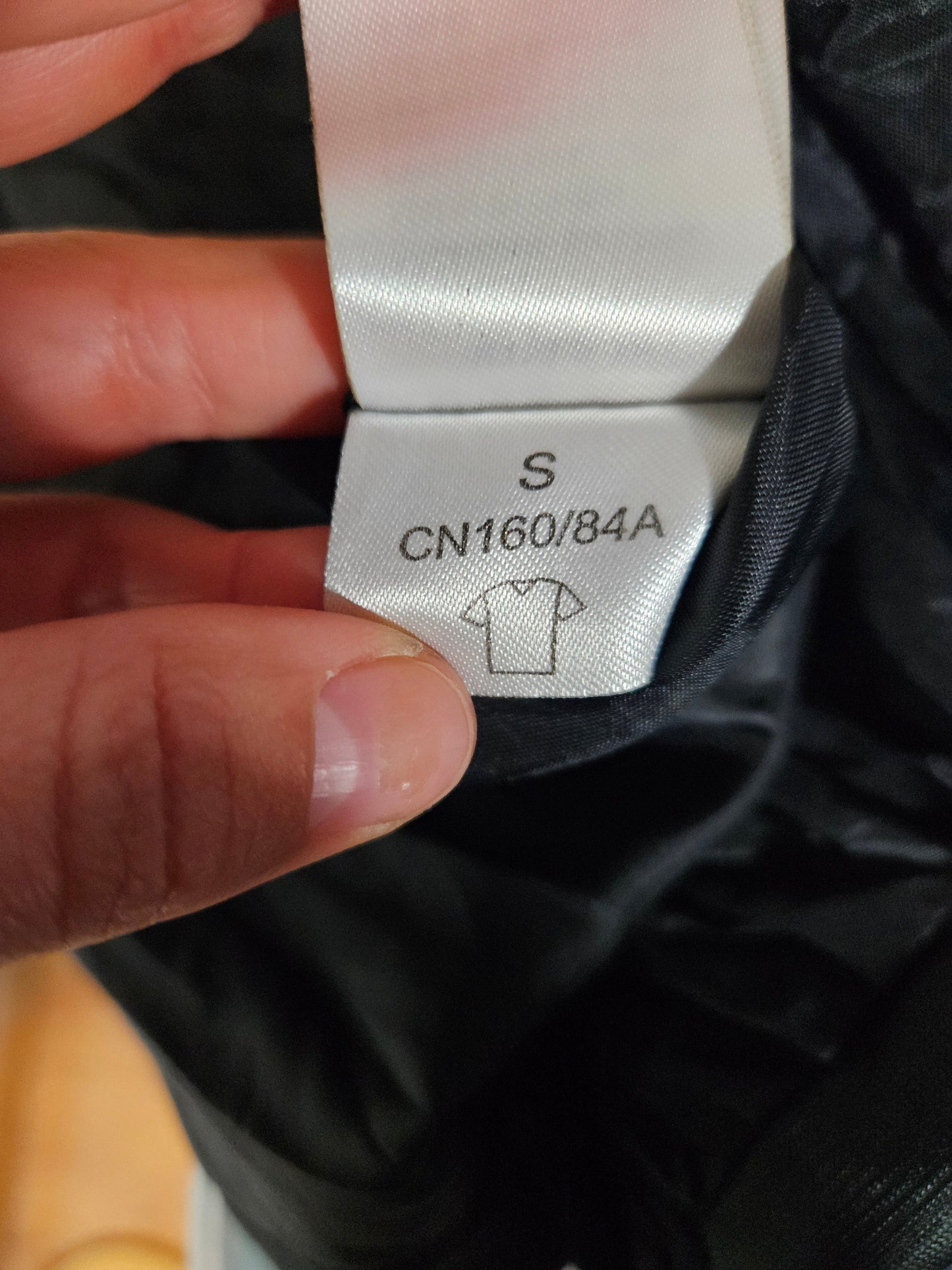 Robe bi matière légèrement bouffante