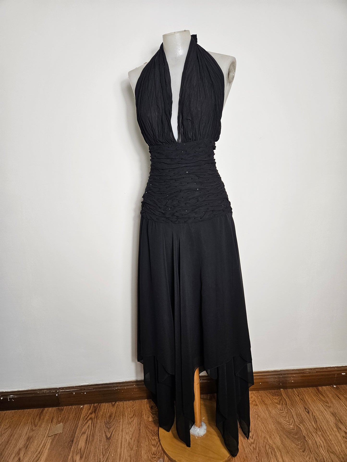 Vestido largo de gasa negra