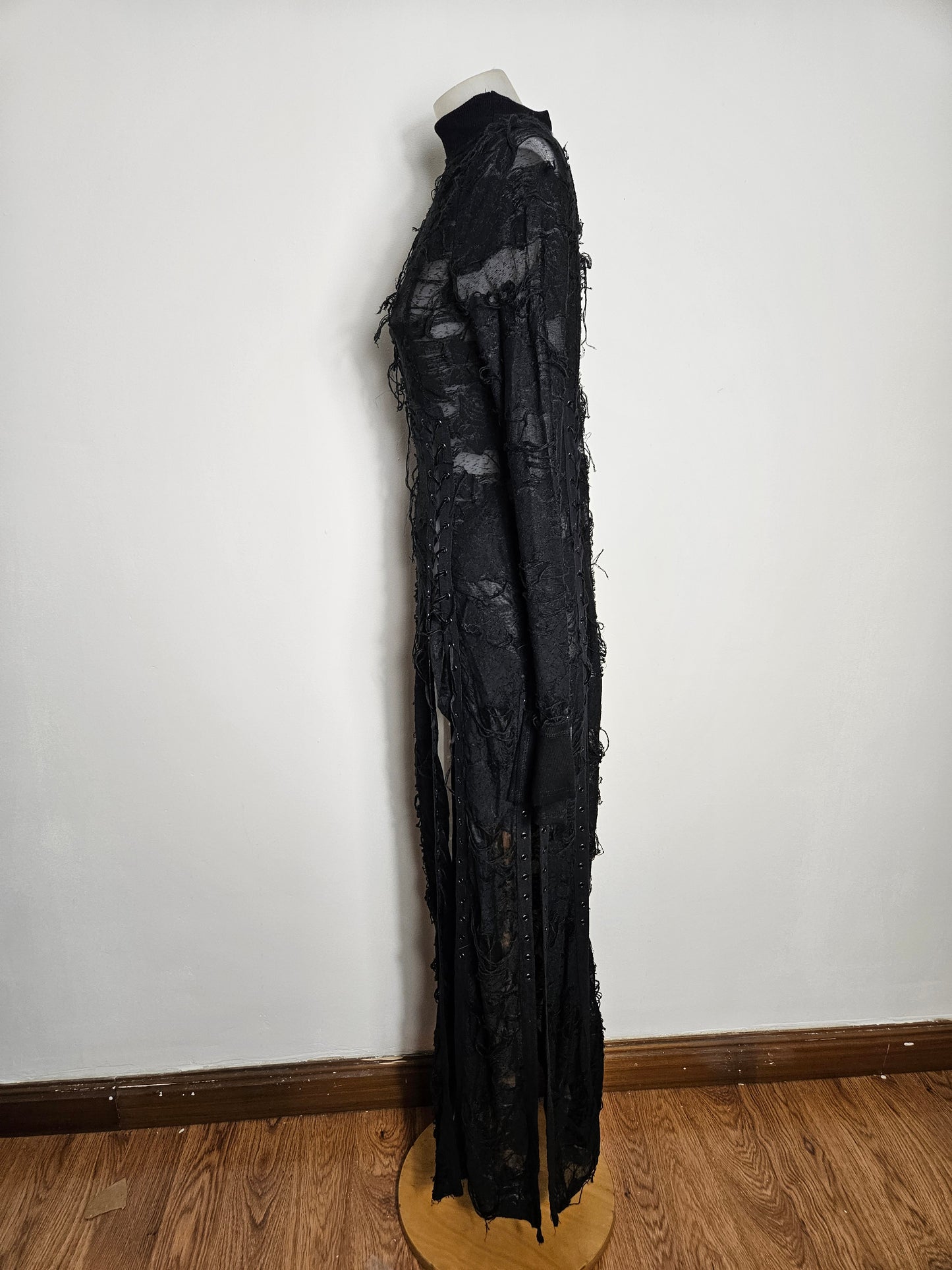 Maxivestido con detalles de cordones Punk Rave