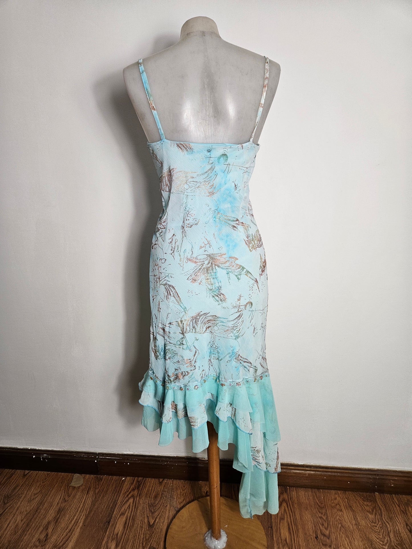 Robe bleue asymétrique en soie