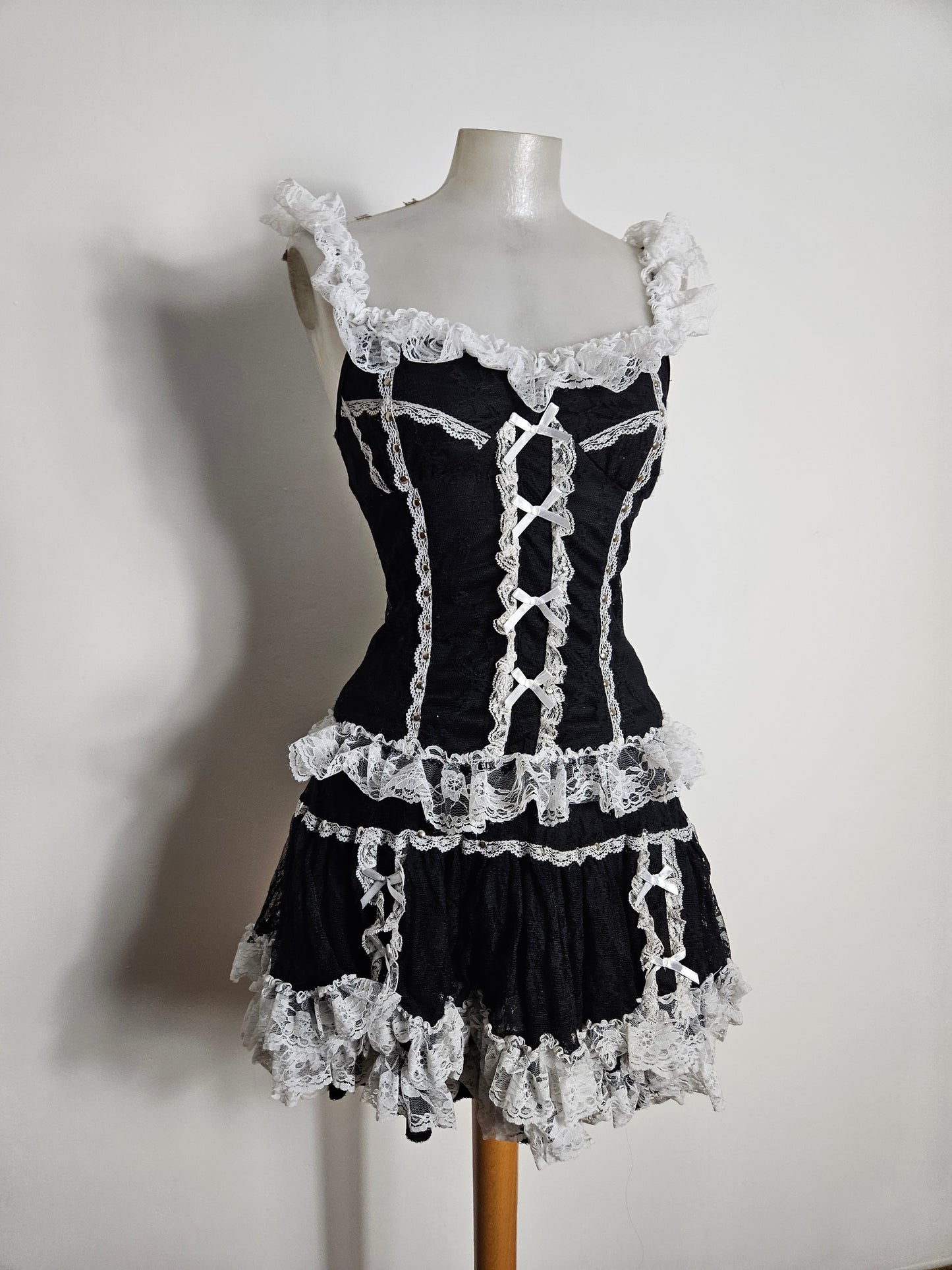 Ensemble dentelle noir et blanc