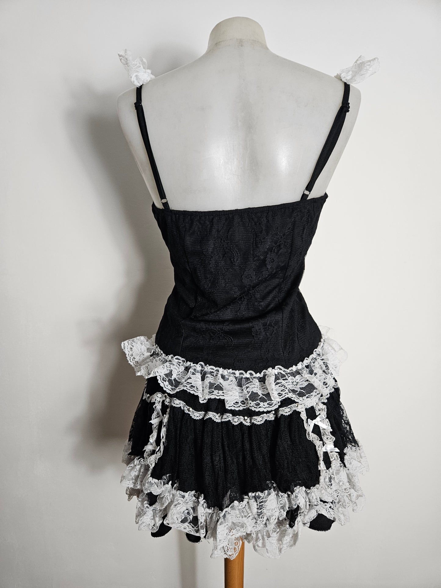 Ensemble dentelle noir et blanc