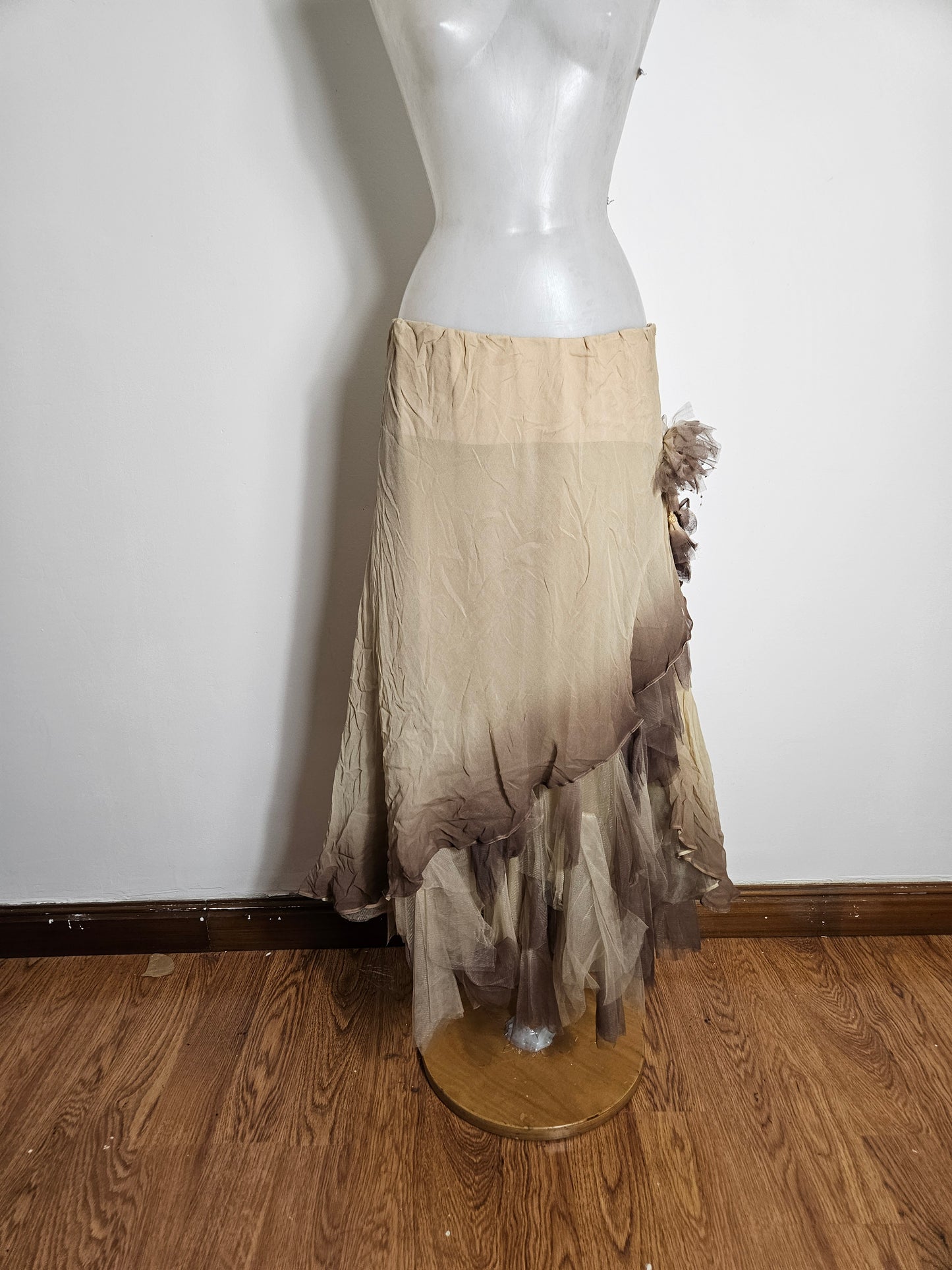 Ensemble à volants tons beige et marron