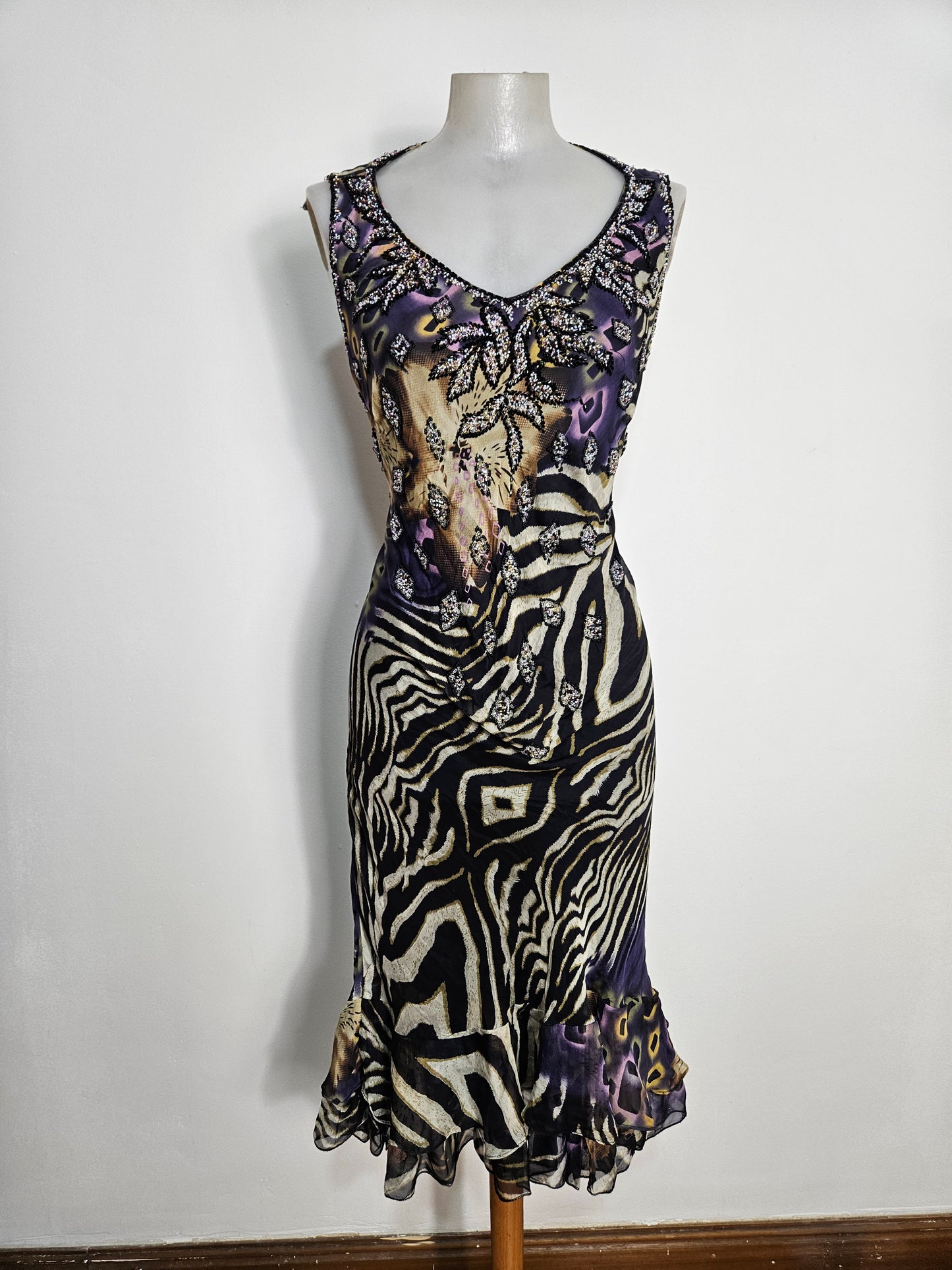 Vestido con bordado de cuentas