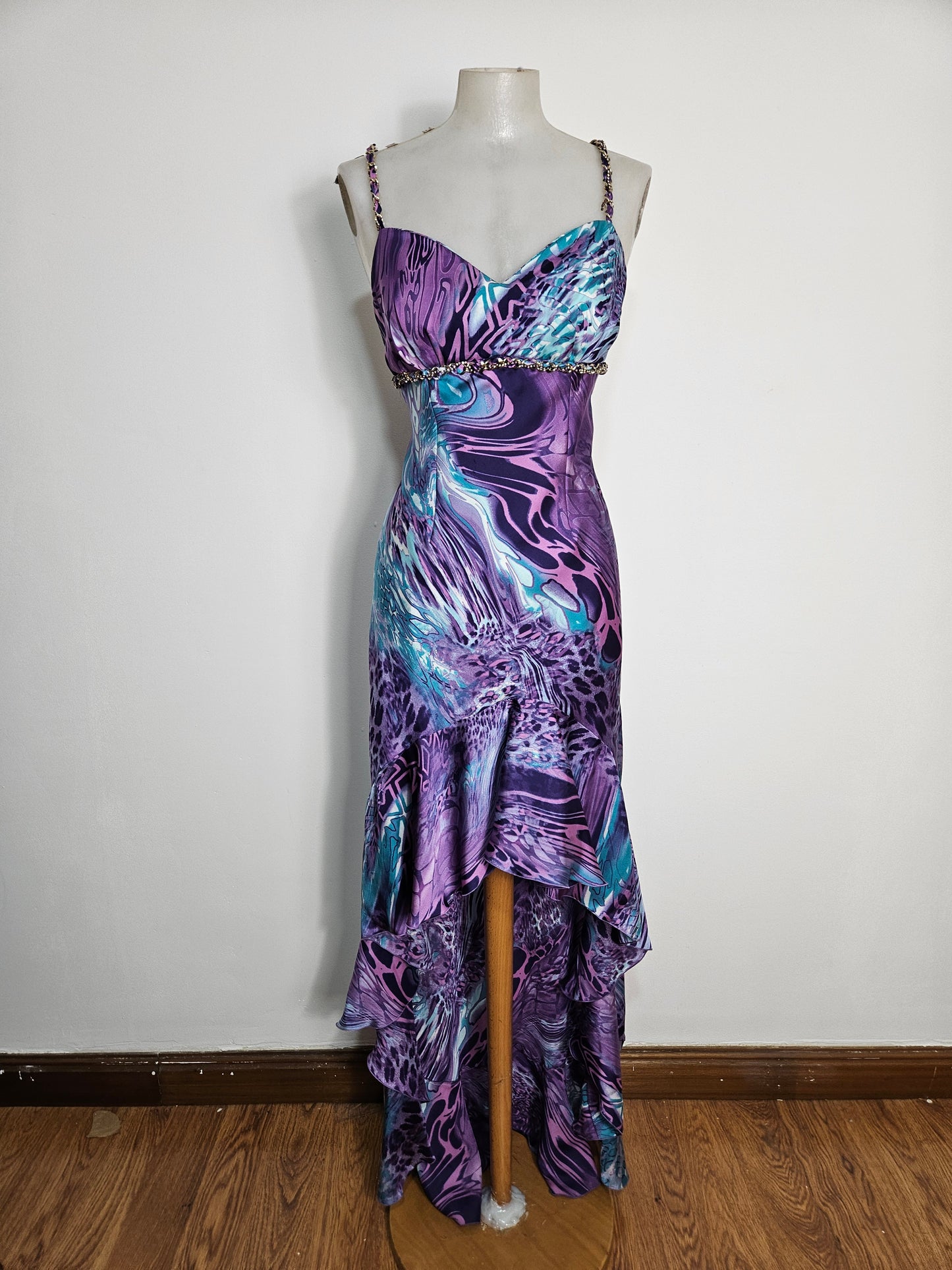 Vestido largo morado y azul