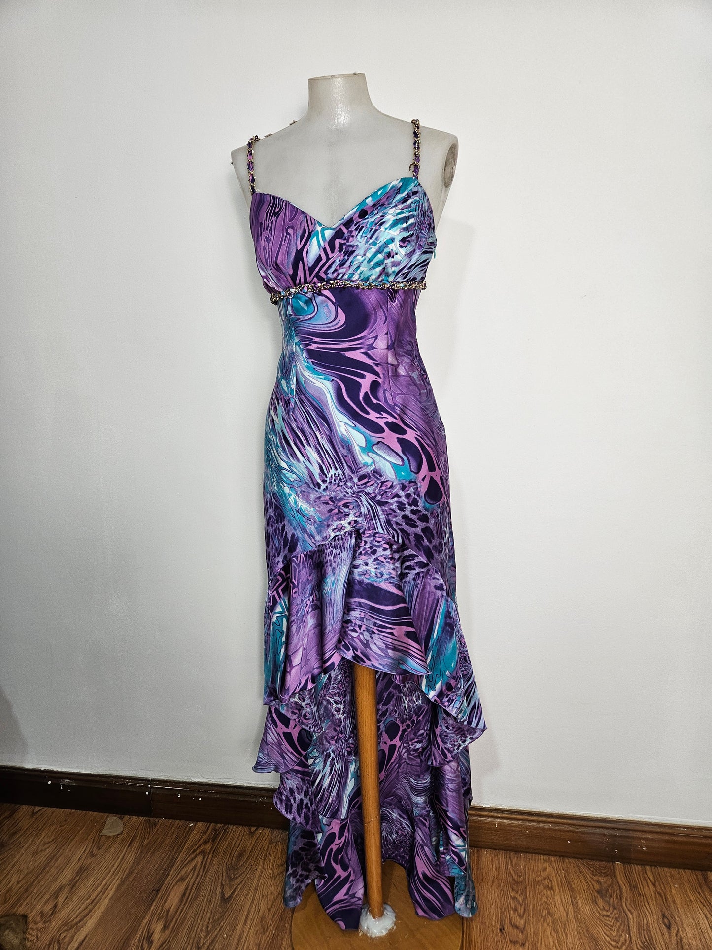 Vestido largo morado y azul