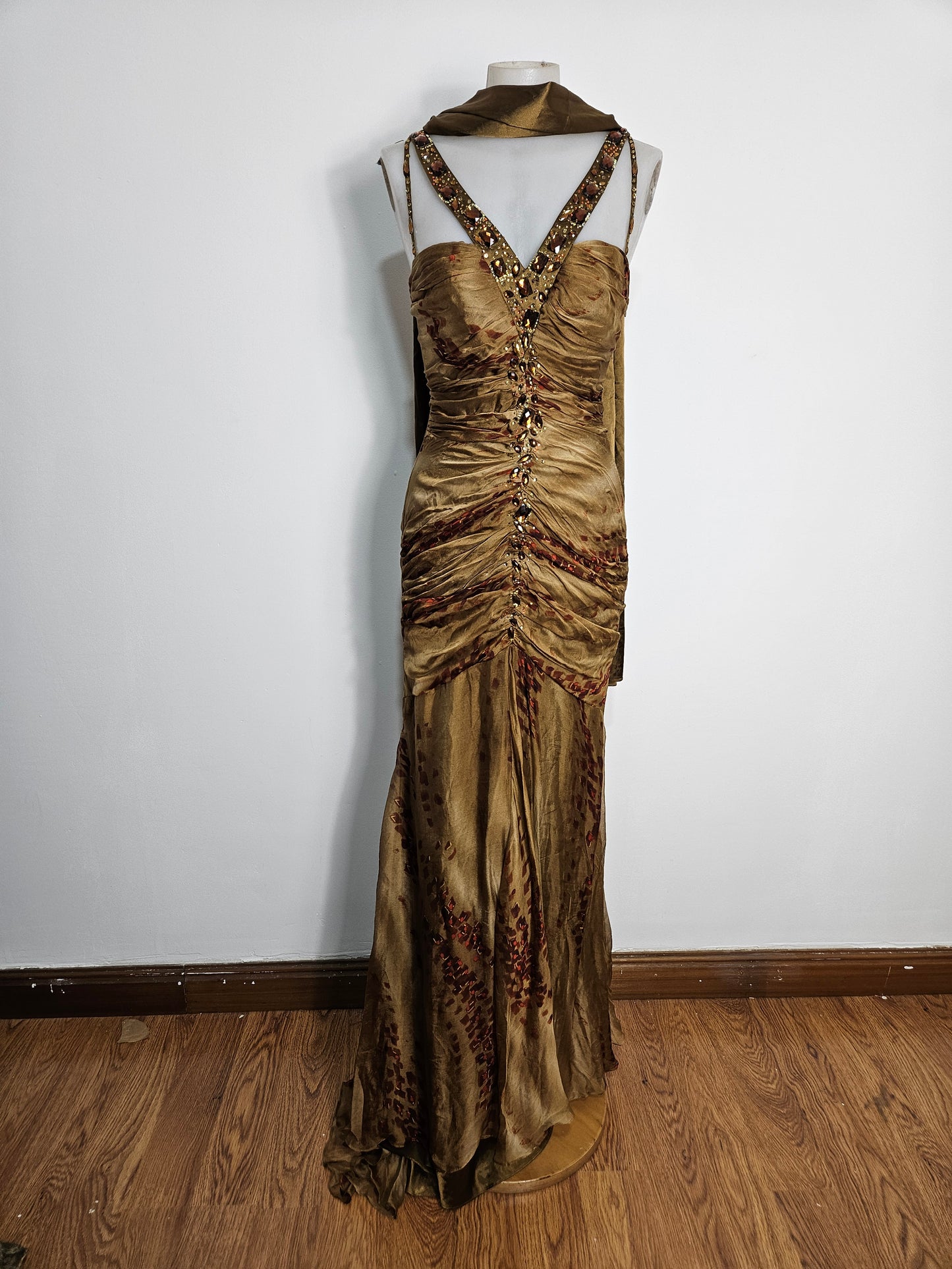 Maxi robe brodé de pierres tons marron