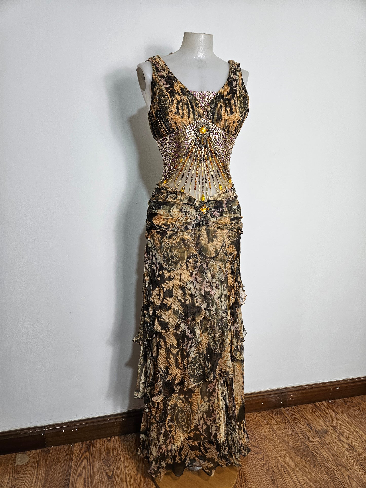 Vestido largo de voile bordado