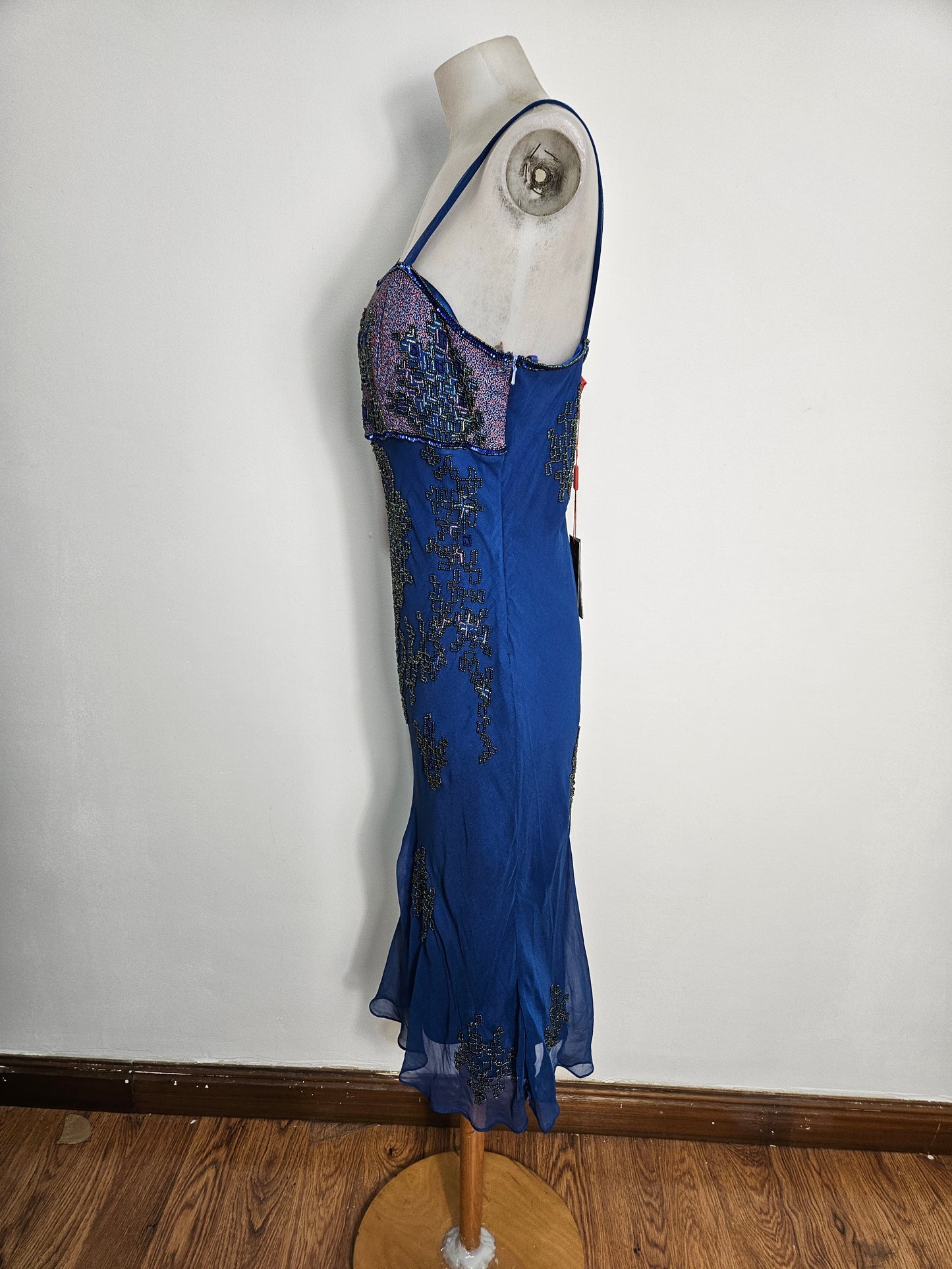 Robe en soie brodée Aftershock
