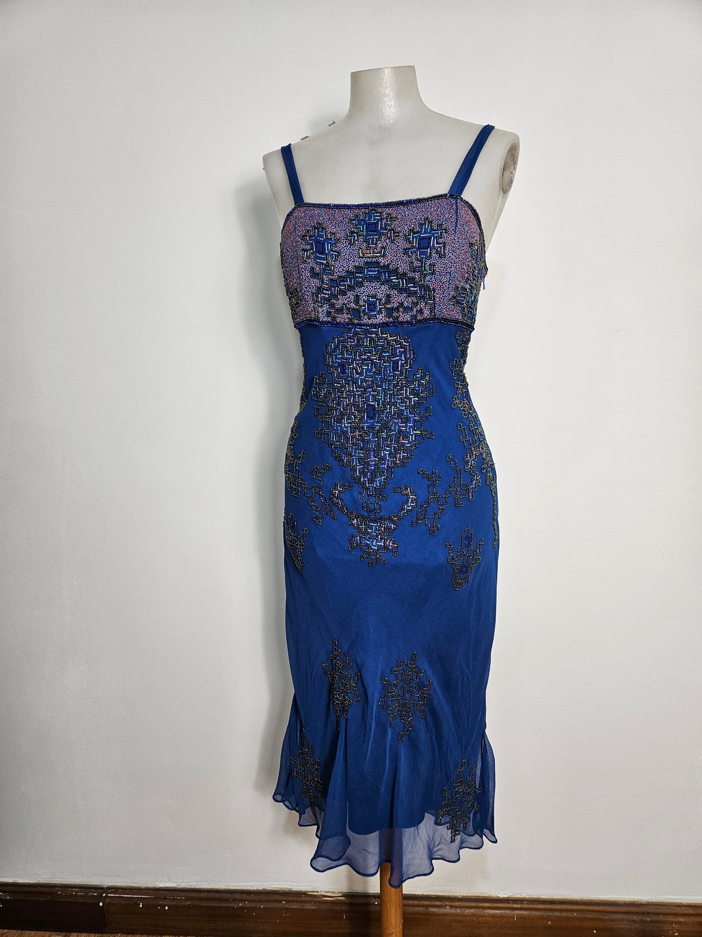Robe en soie brodée Aftershock