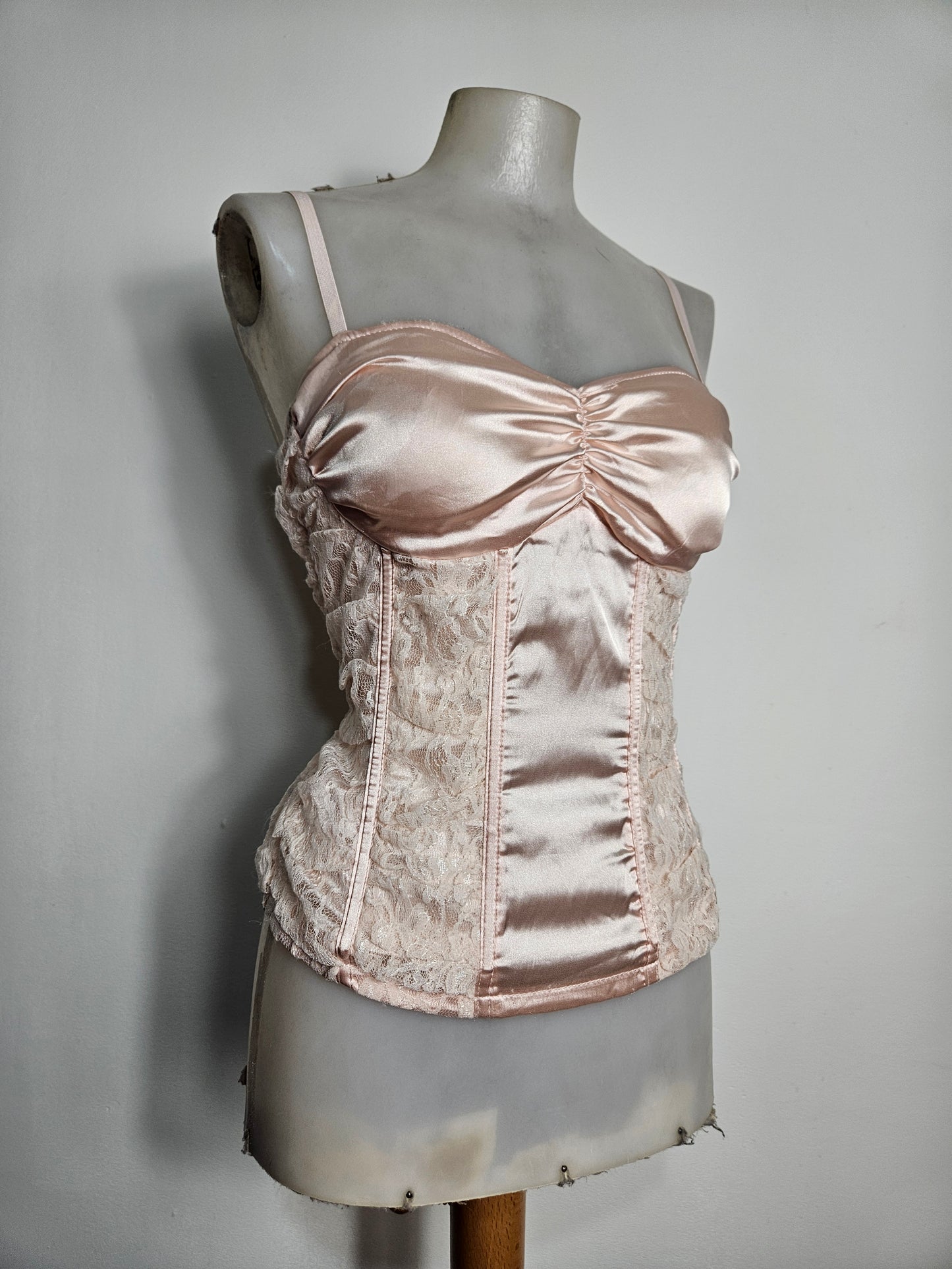 Haut esprit corset rose poudré