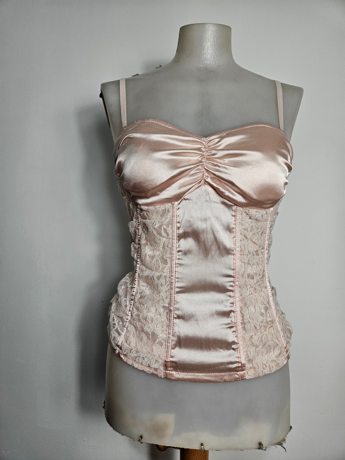 Haut esprit corset rose poudré