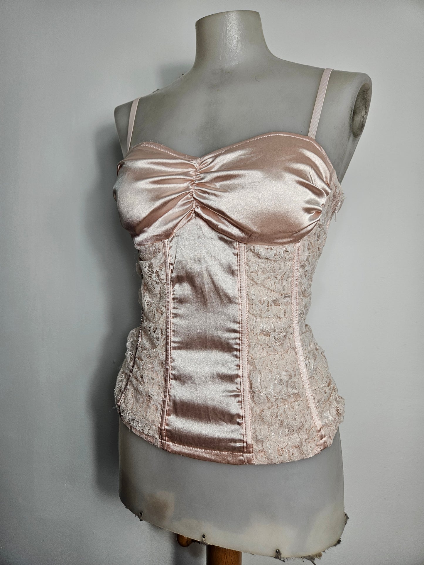 Haut esprit corset rose poudré