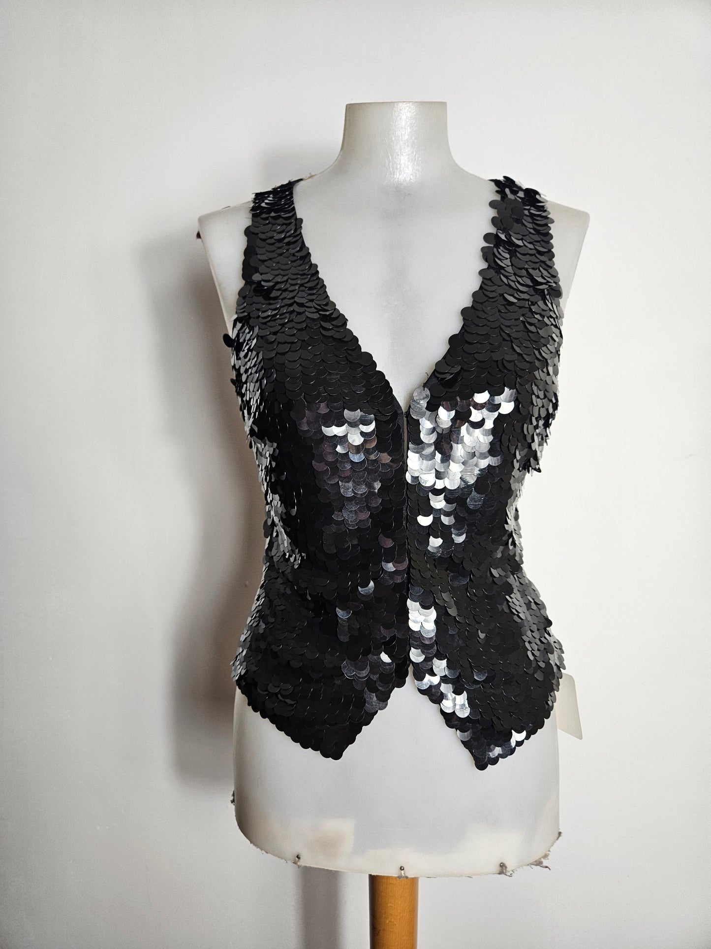 Veston brodé de sequins