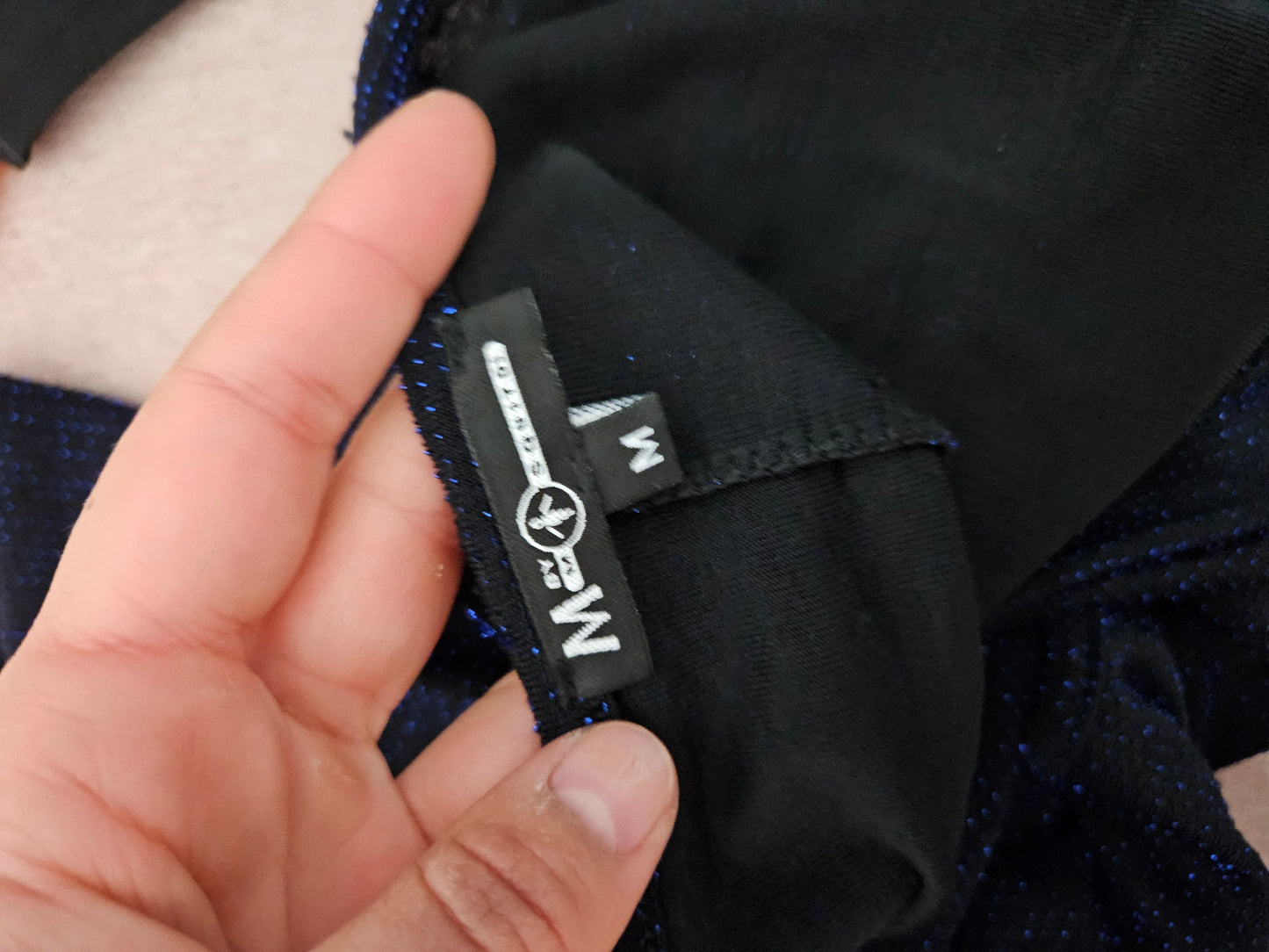 Haut col bénitier bleu