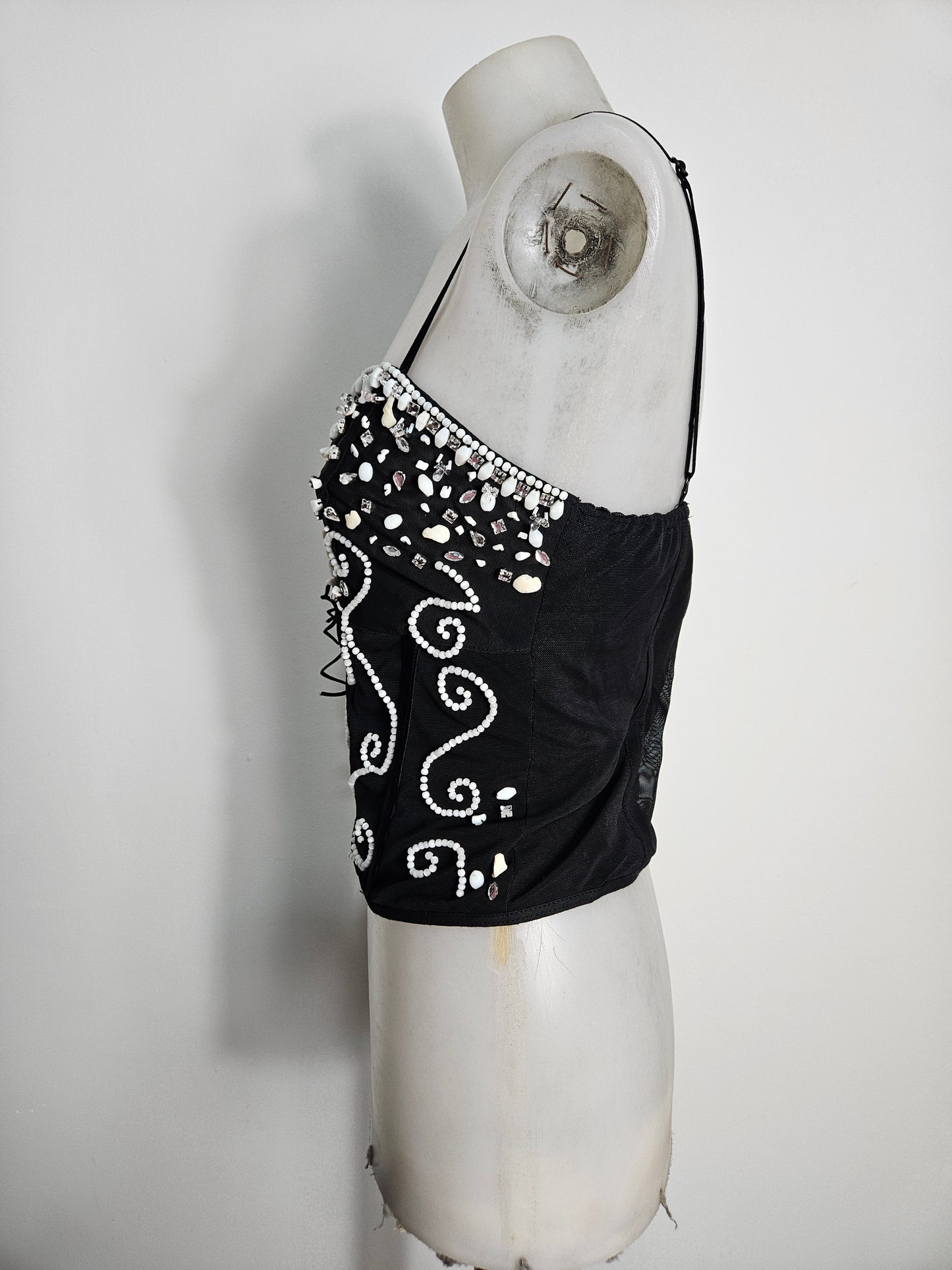 Top embroidered with pearls and stones