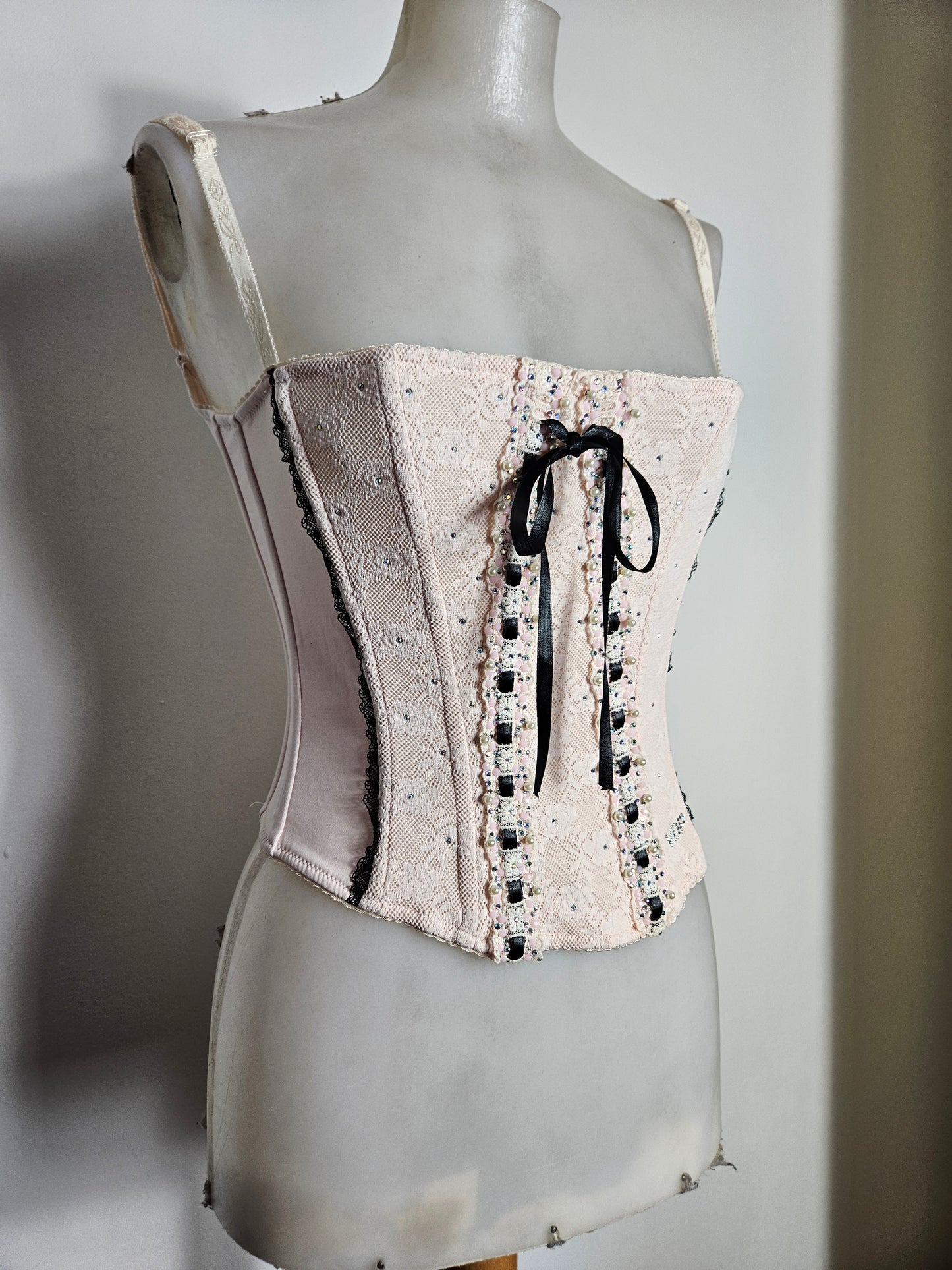 Bustier rose et noir