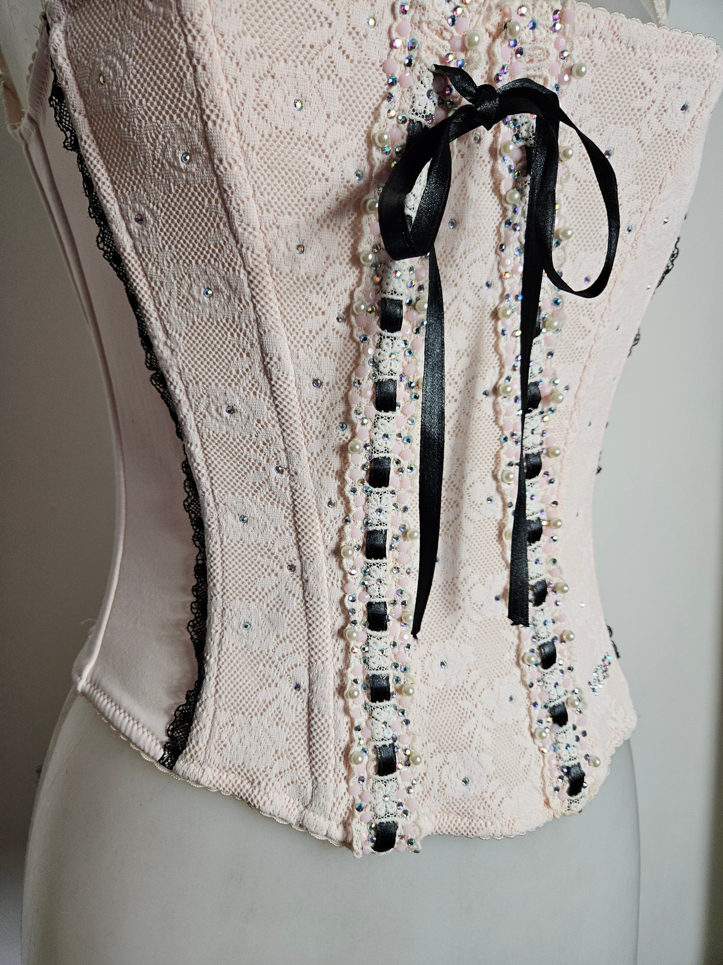Bustier rose et noir