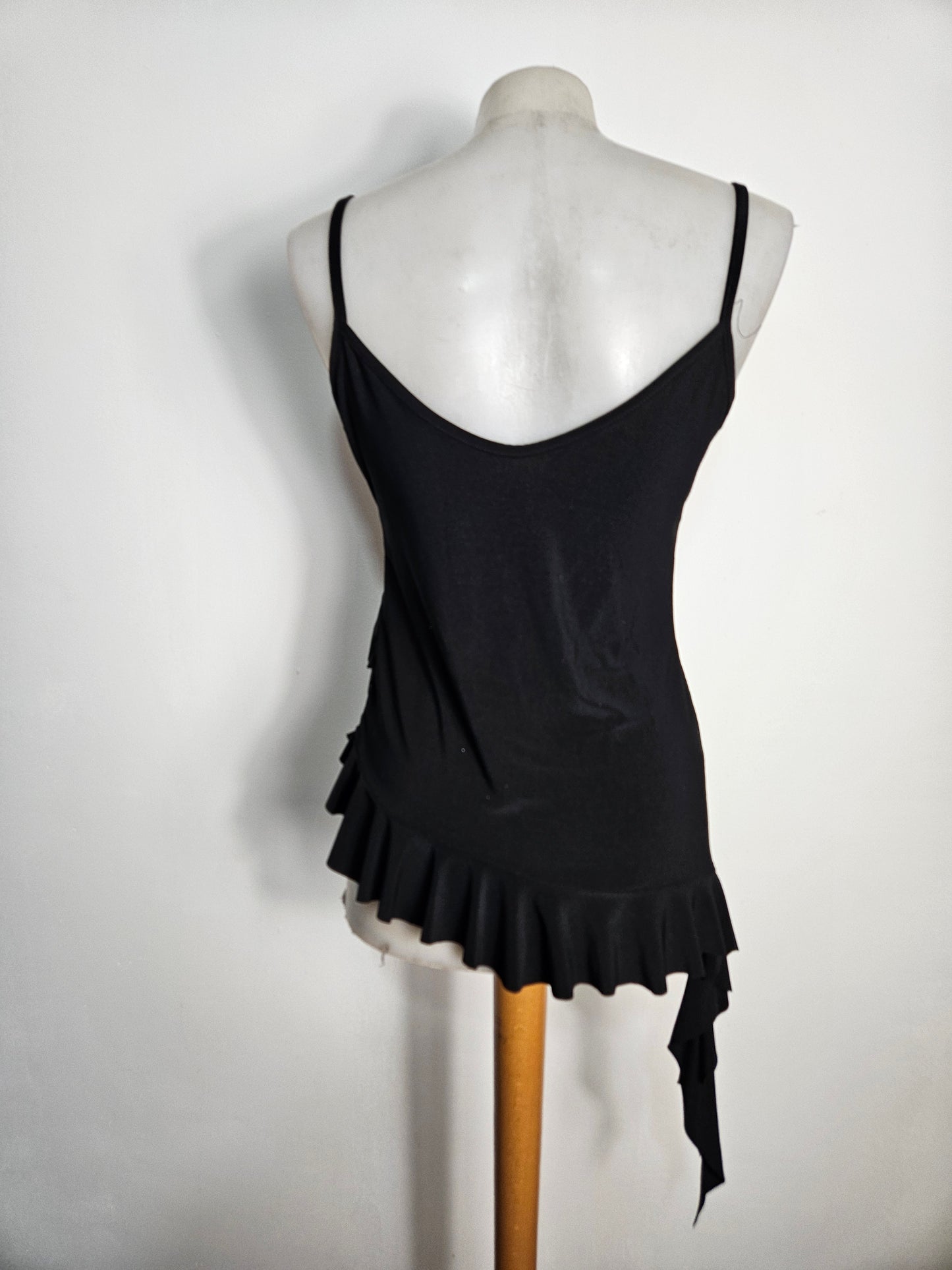 Haut asymétrique volants et strass