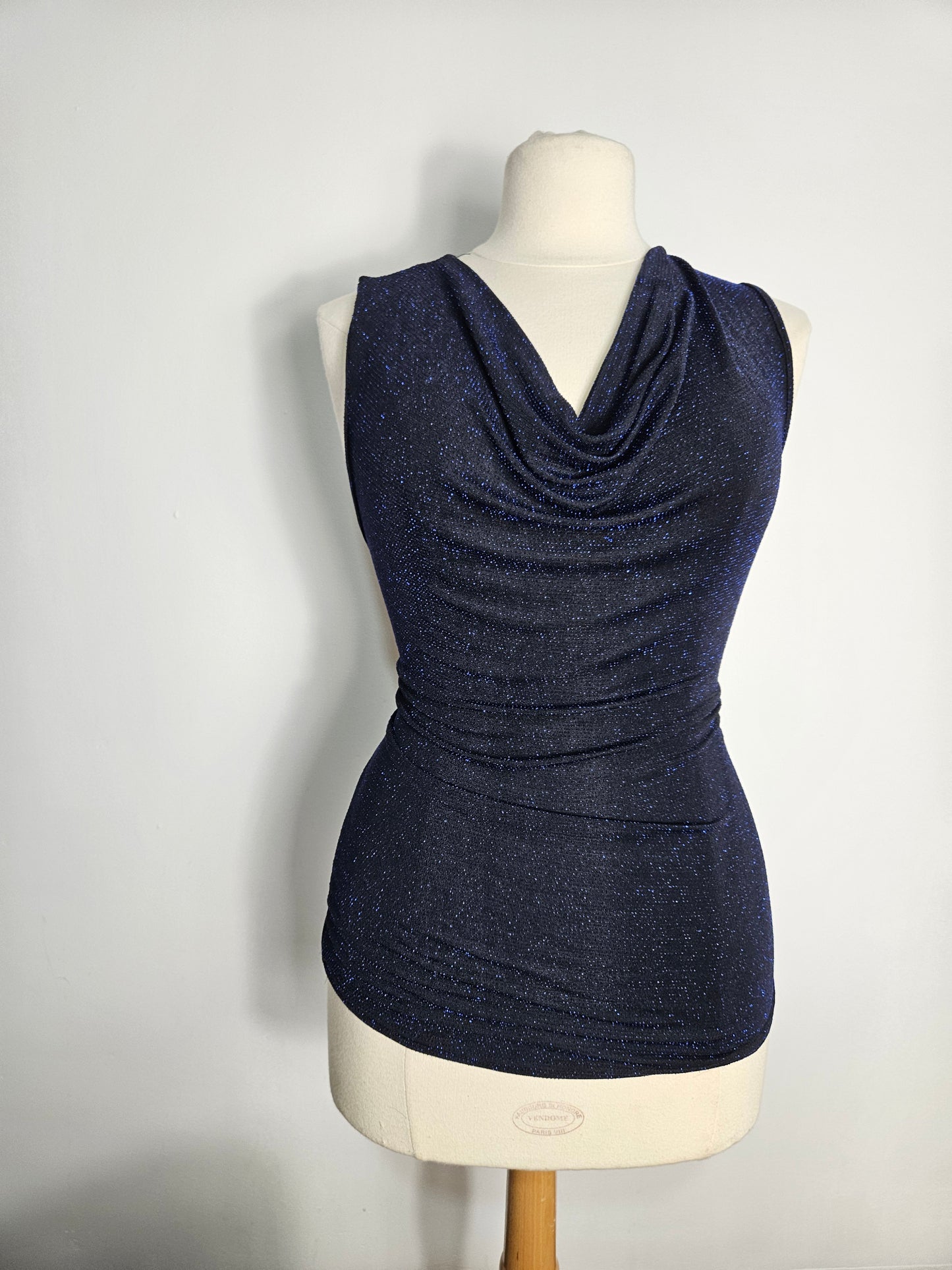 Haut col bénitier bleu