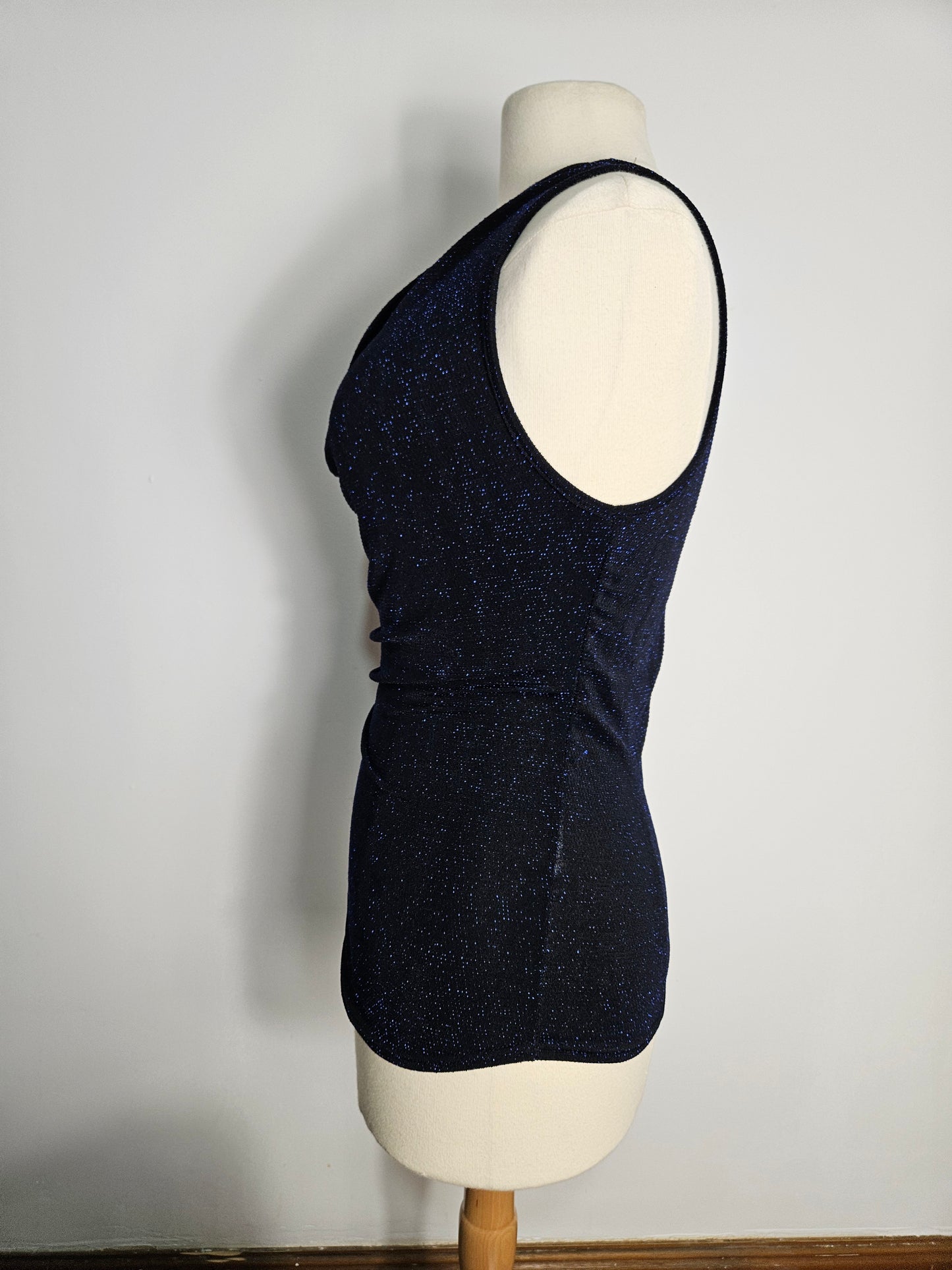 Haut col bénitier bleu