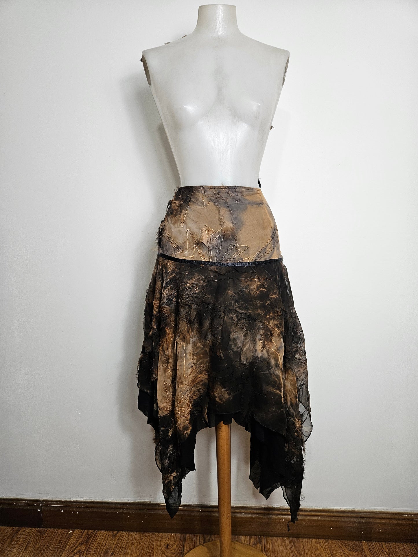 Jupe asymétrique tons marron