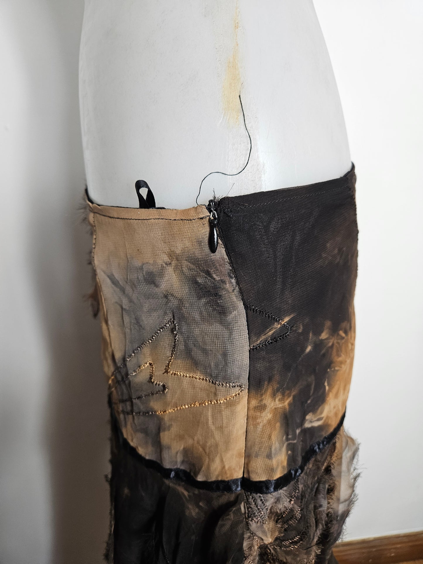 Jupe asymétrique tons marron