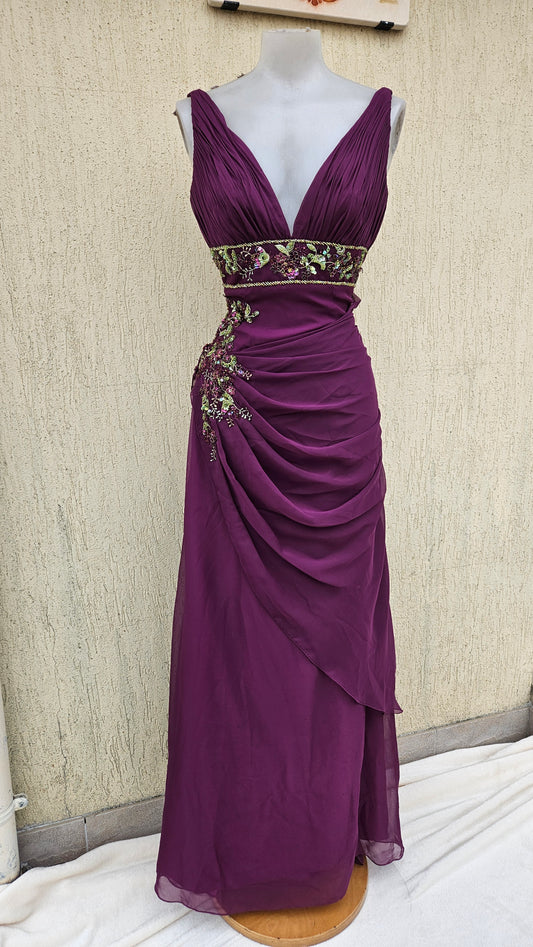 Maxi robe violette brodée