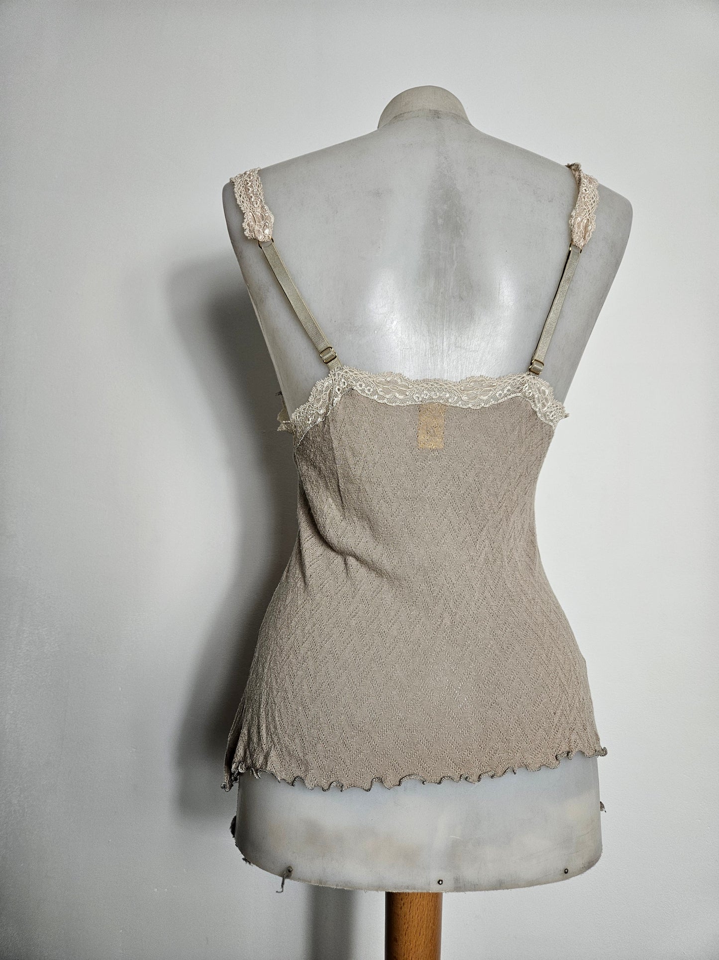 Haut beige en voile et dentelle m